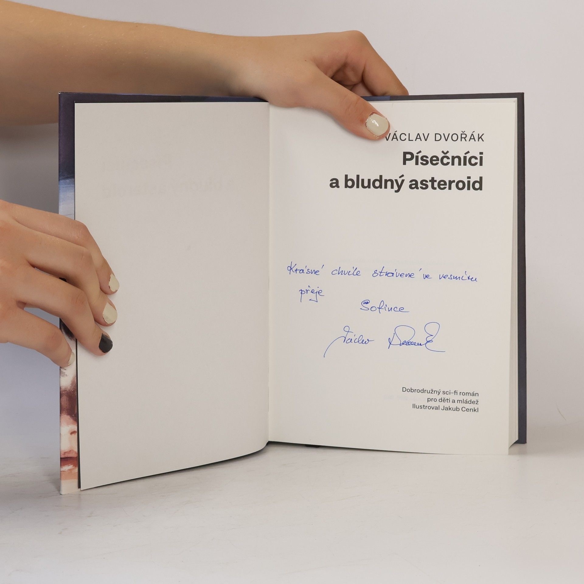 Václav Dvořák Písečníci a bludný asteroid