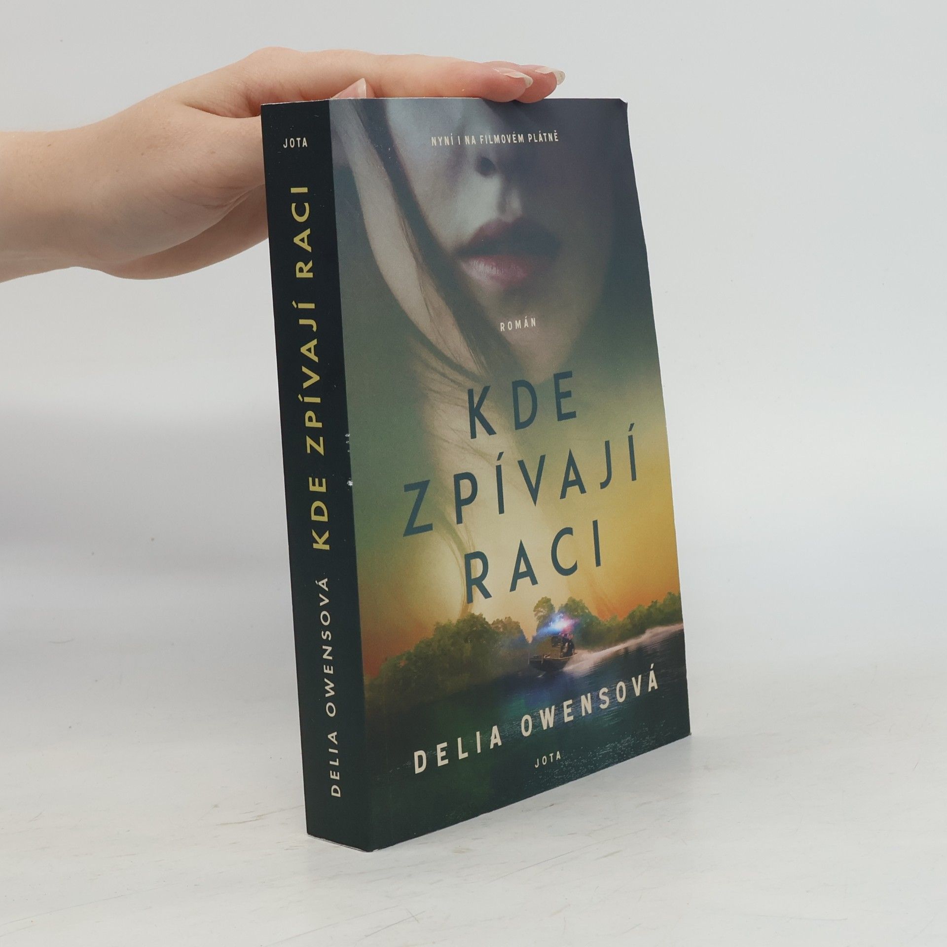 Delia Owens Kde zpívají raci