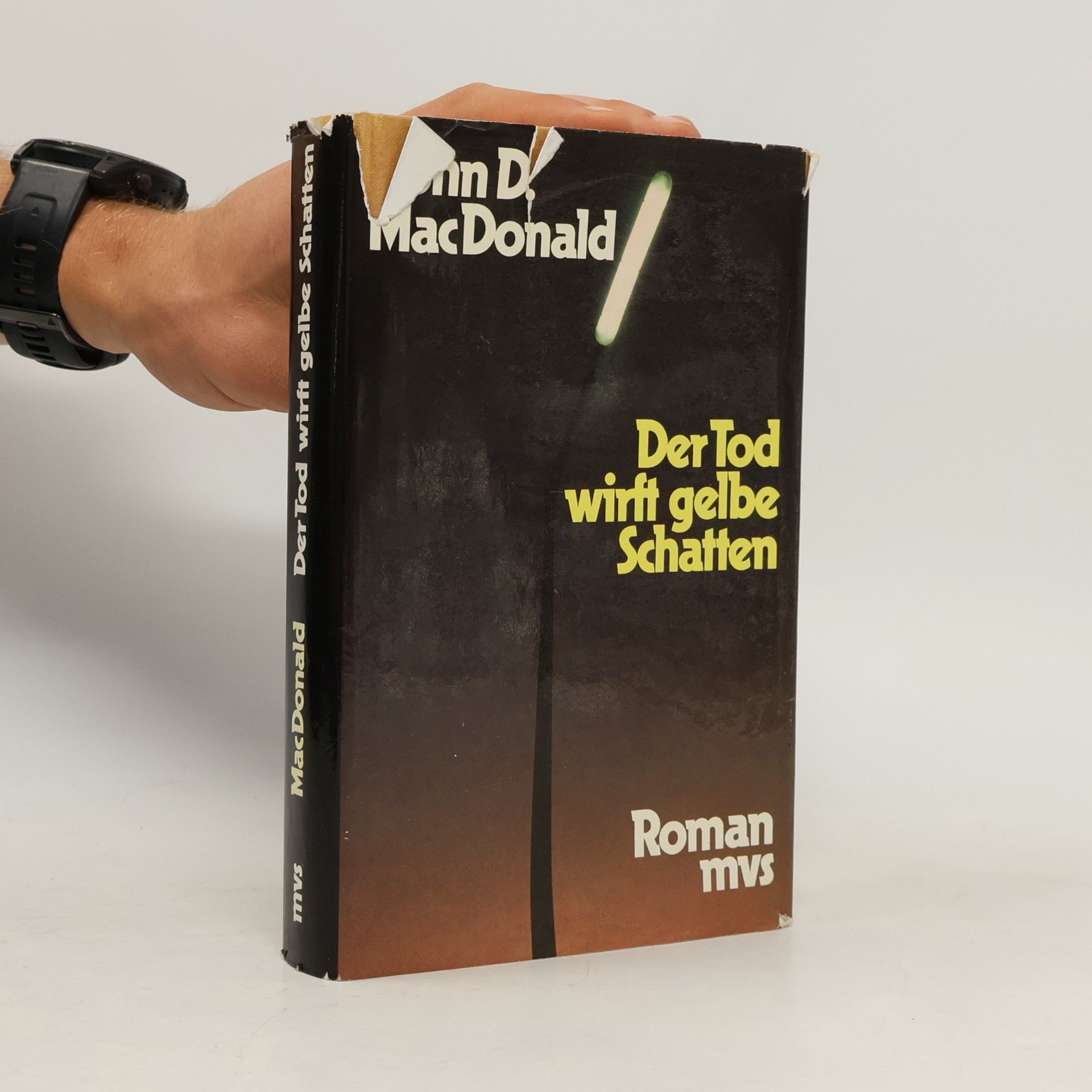 John D. MacDonald Der Tod wirft gelbe Schatten
