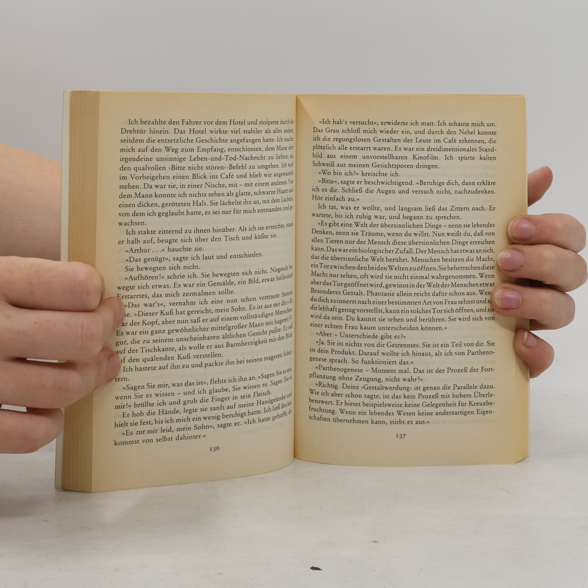 Theodore Sturgeon Aus vielen Ein-horn