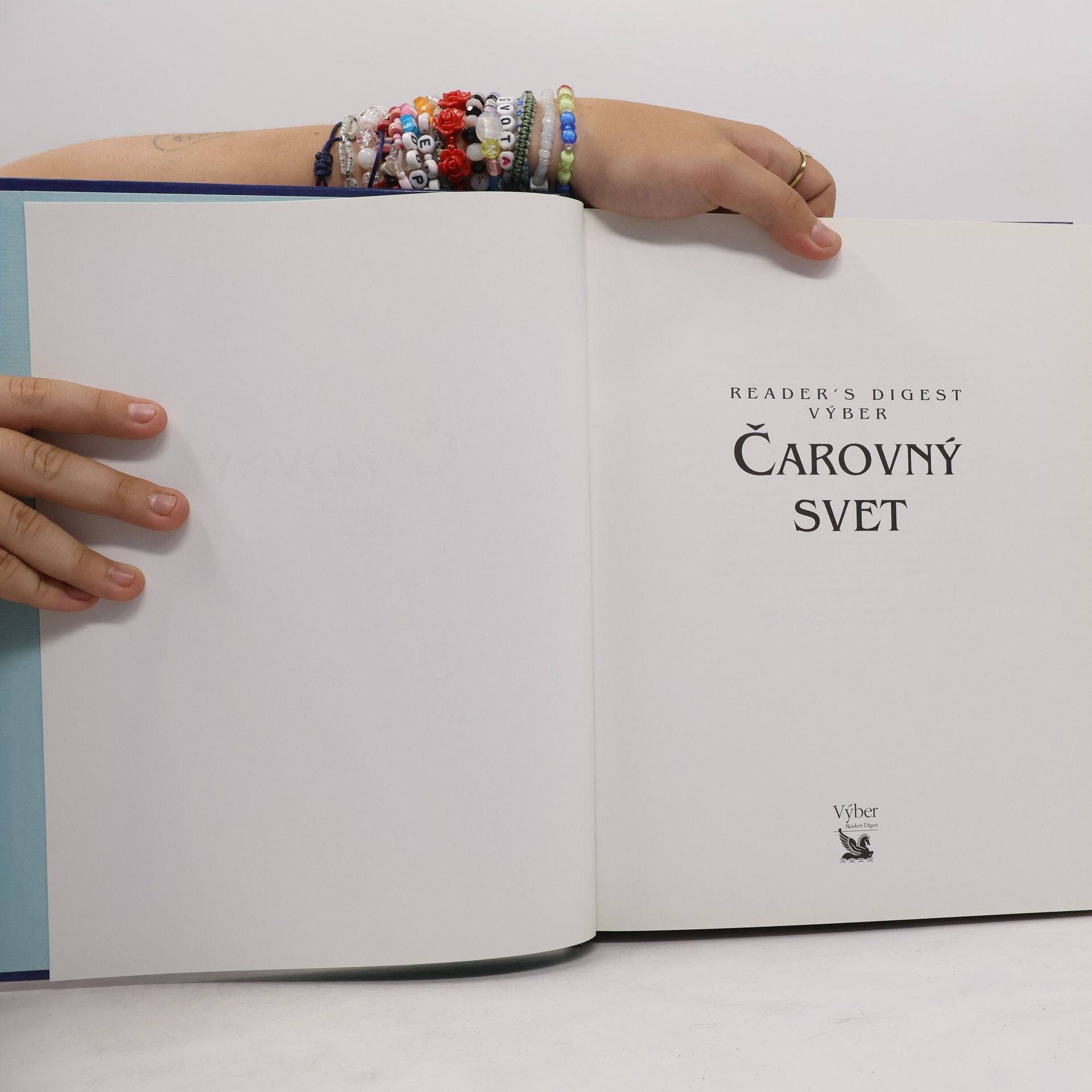 Kolektiv autorů Čarovný svet