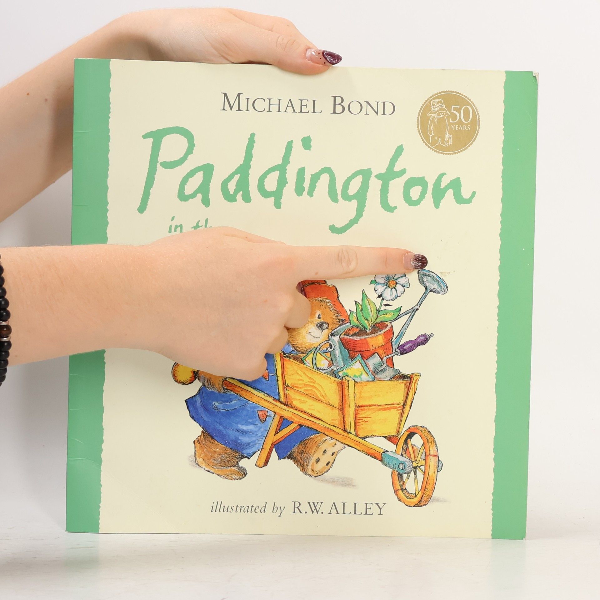 Michael Bond Paddington in the Garden