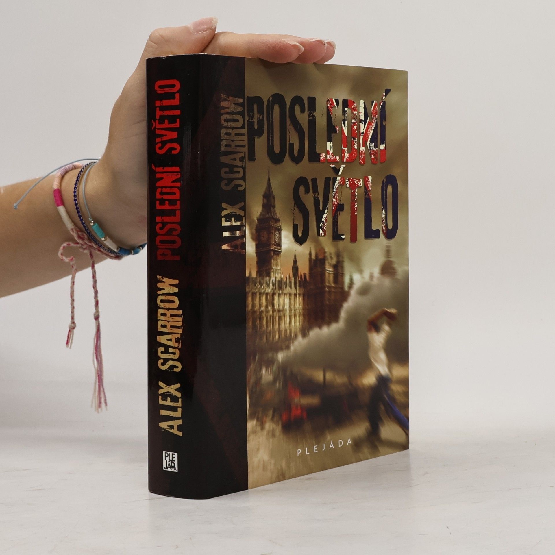 Alex Scarrow Poslední světlo