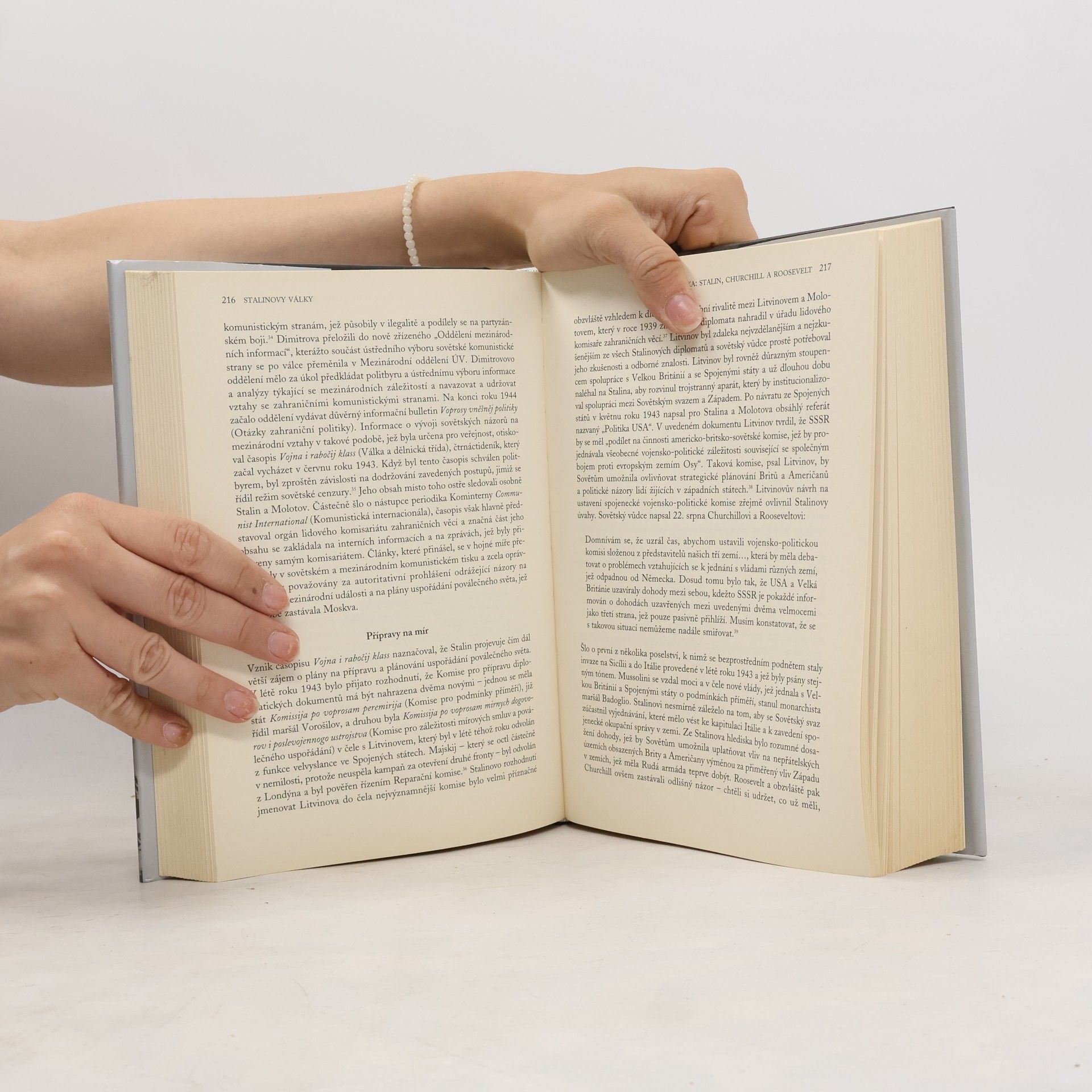 Geoffrey Roberts Stalinovy války: Od světové války ke studené válce (1939-1953)