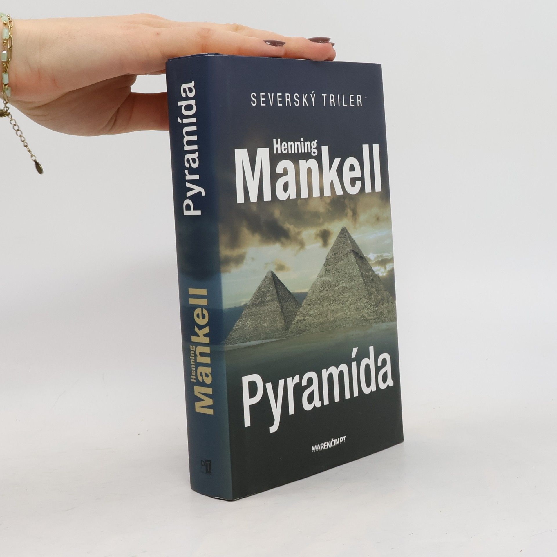 Henning Mankell Pyramída