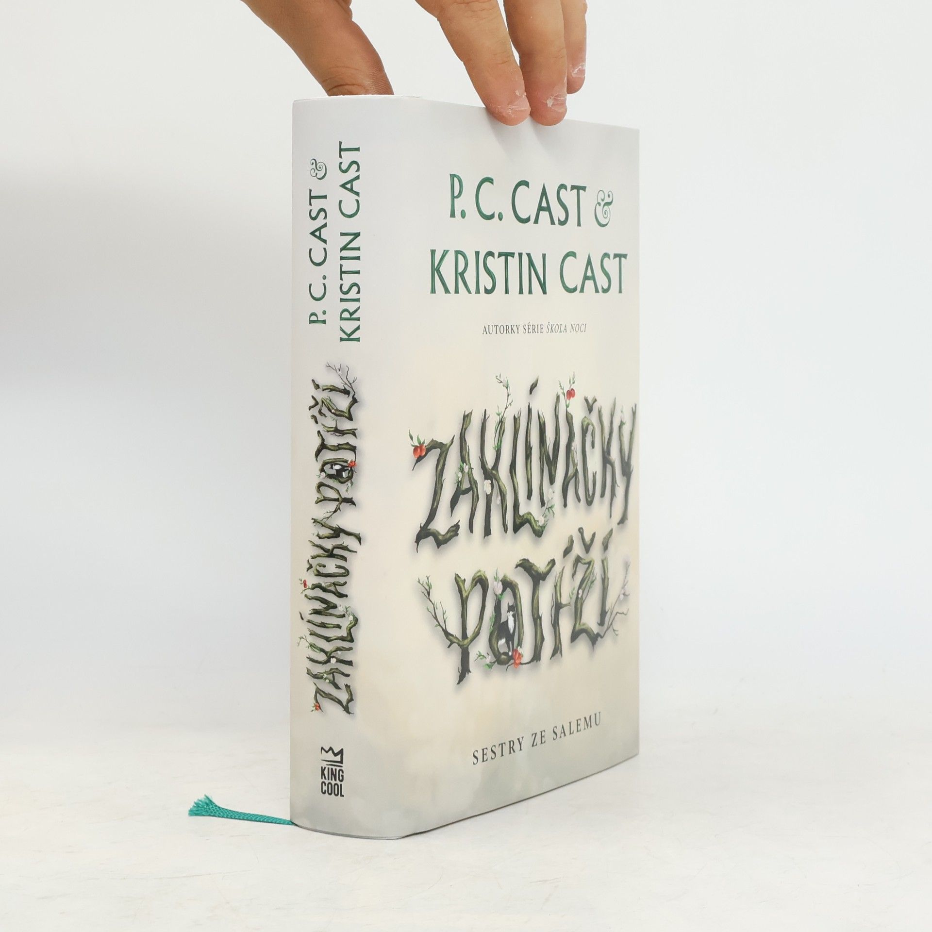 Phyllis Christine Cast Sestry ze Salemu. Zaklínačky potíží