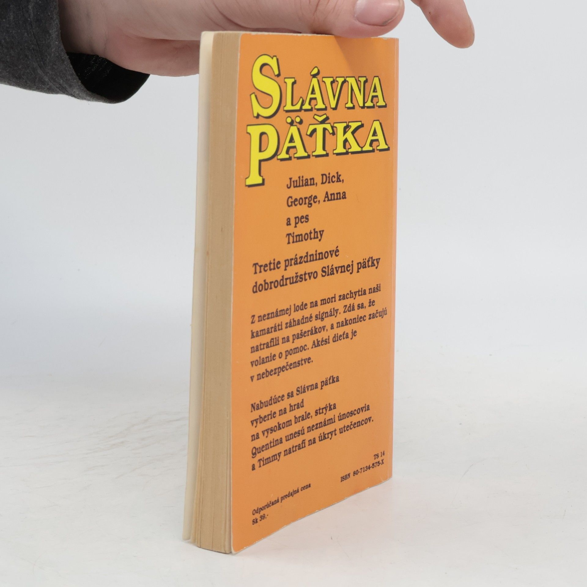 Enid Blyton Slávna päťka. Päťka na úteku.