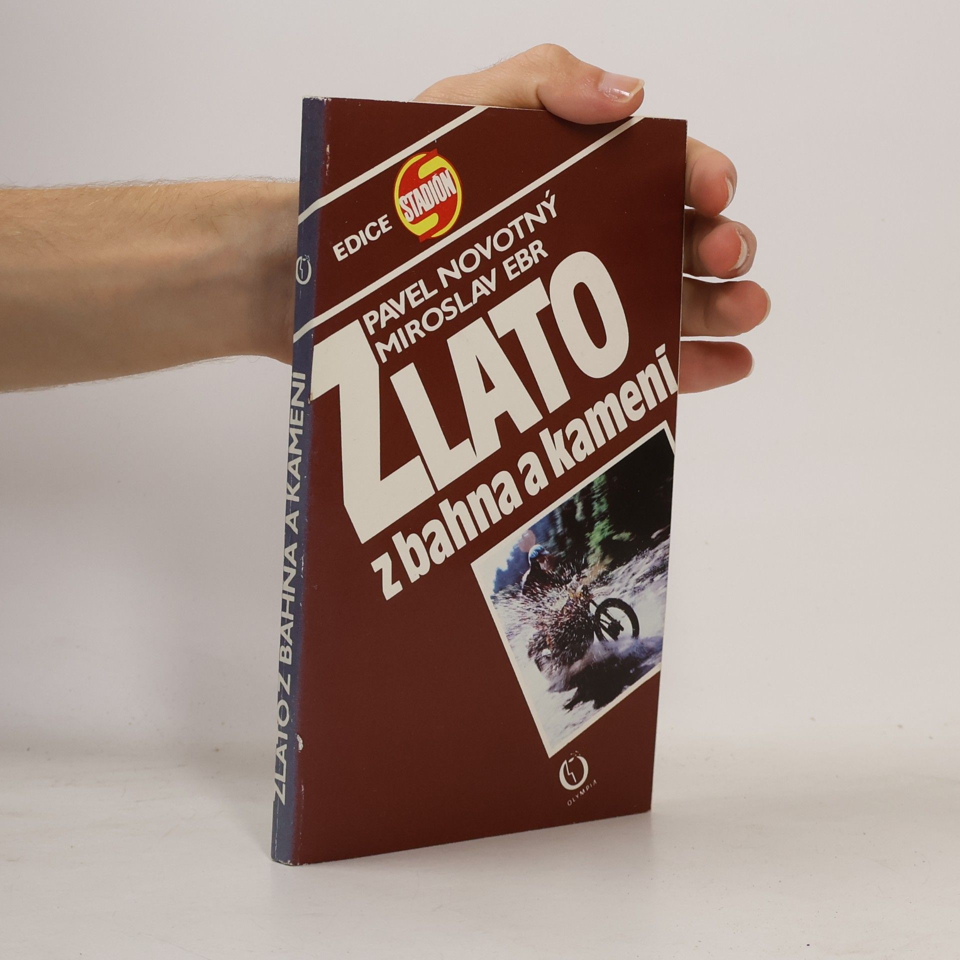 Zlato z bahna a kamení