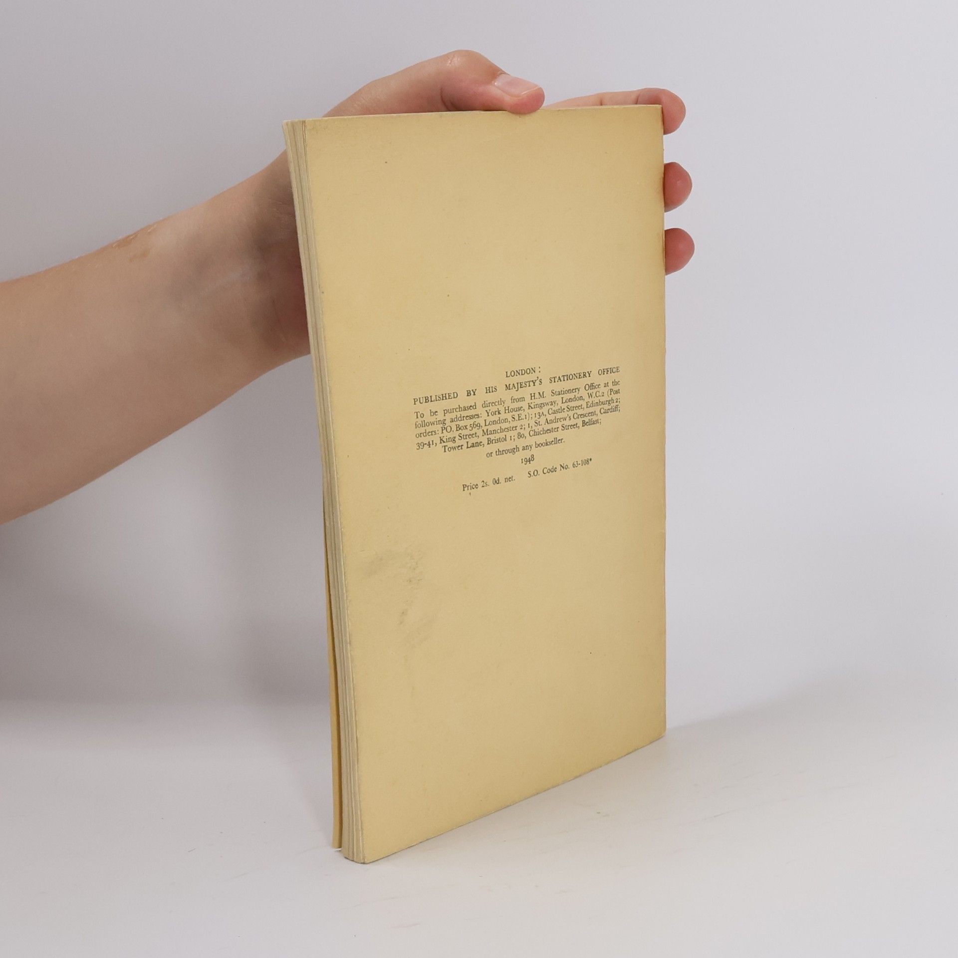 Ernest Govers Plain words : a guide to the use of English