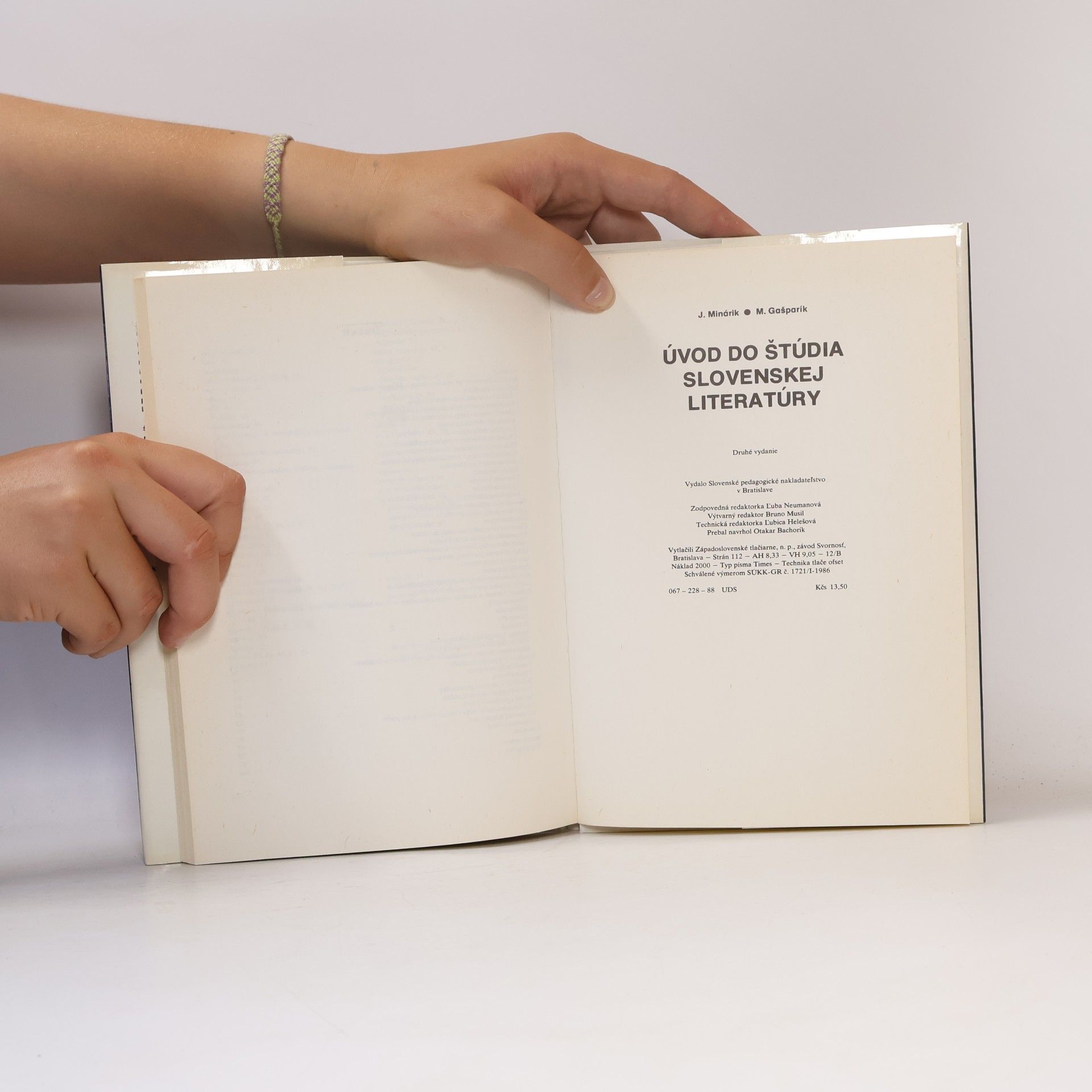 J. Minaříková Úvod do štúdia slovenskej literatúry