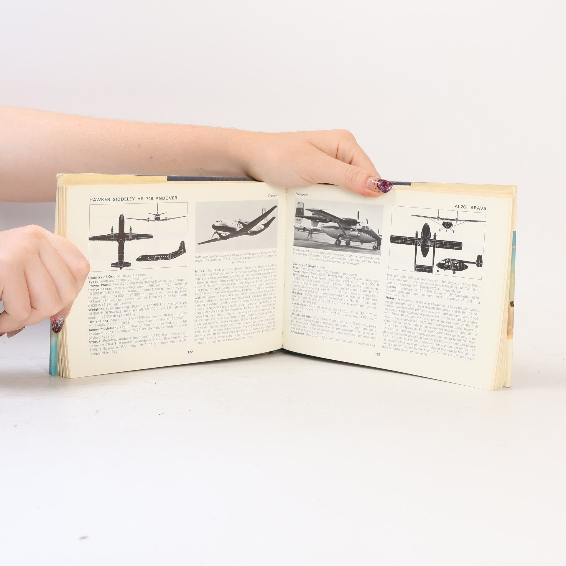 William Green The Observer's Basic Military Aircraft Directory
