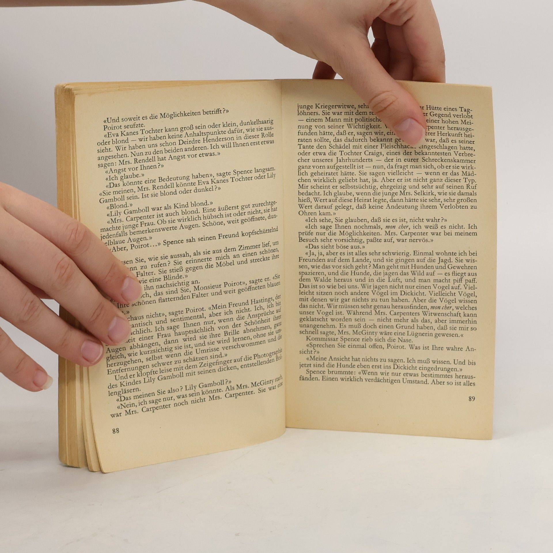 Agatha Christie Vier Frauen und ein Mord
