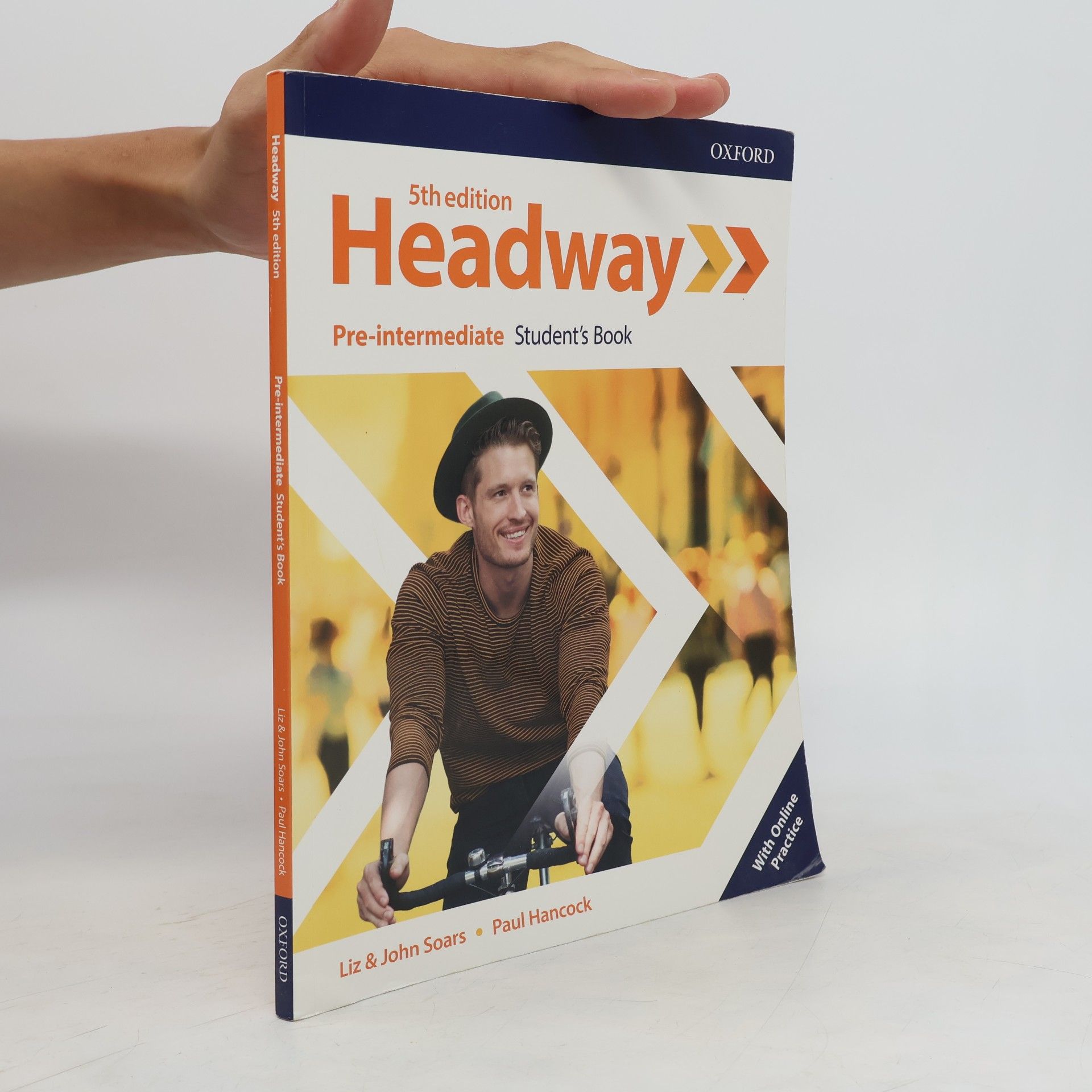 Liz Soars Headway : pre-intermediate : student's book