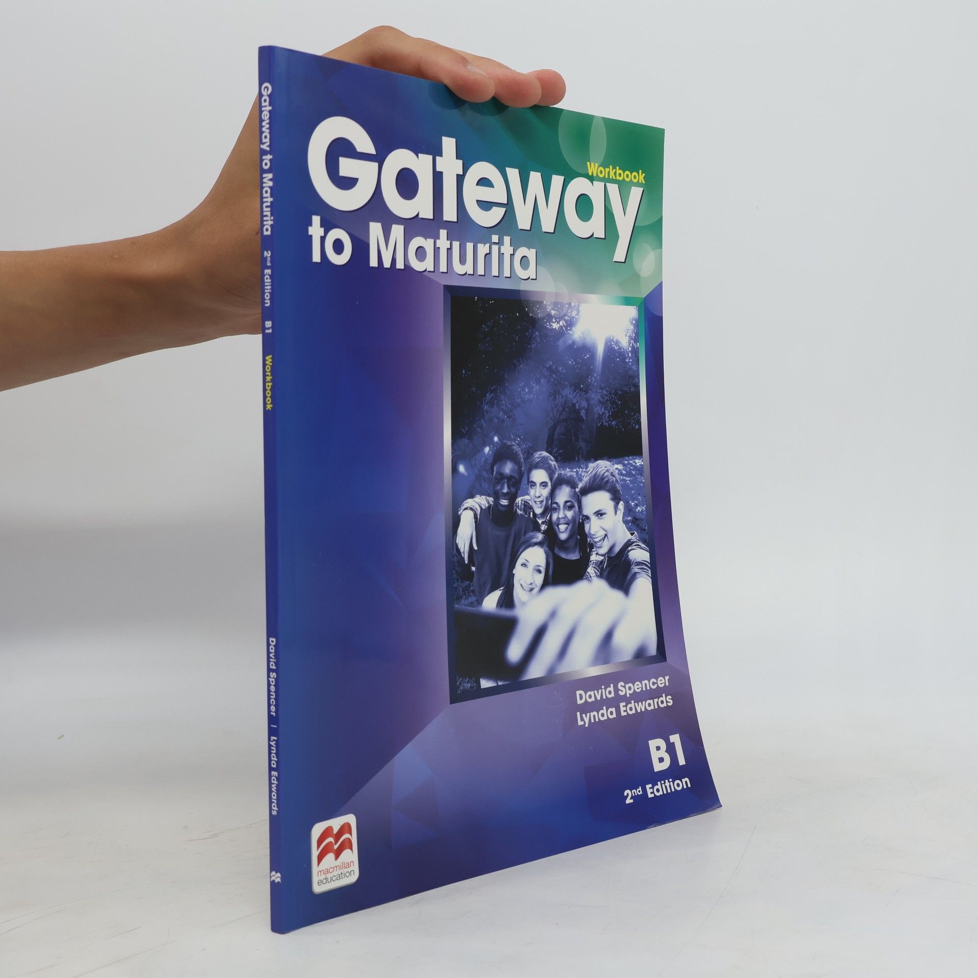 Gateway to Maturita B1. Workbook