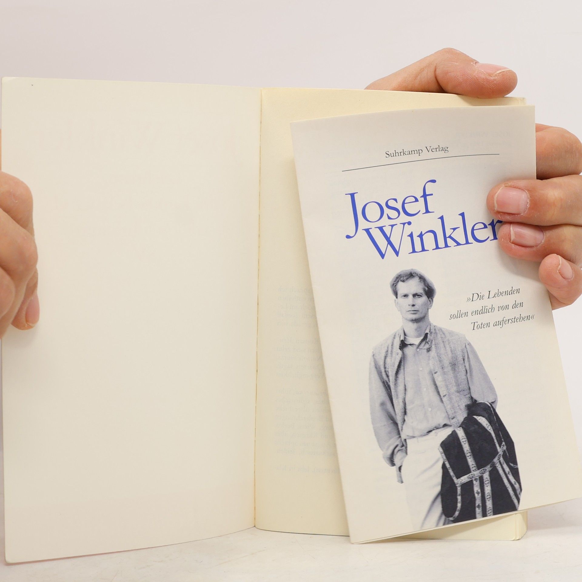 Josef Winkler Leichnam, seine Familie belauernd