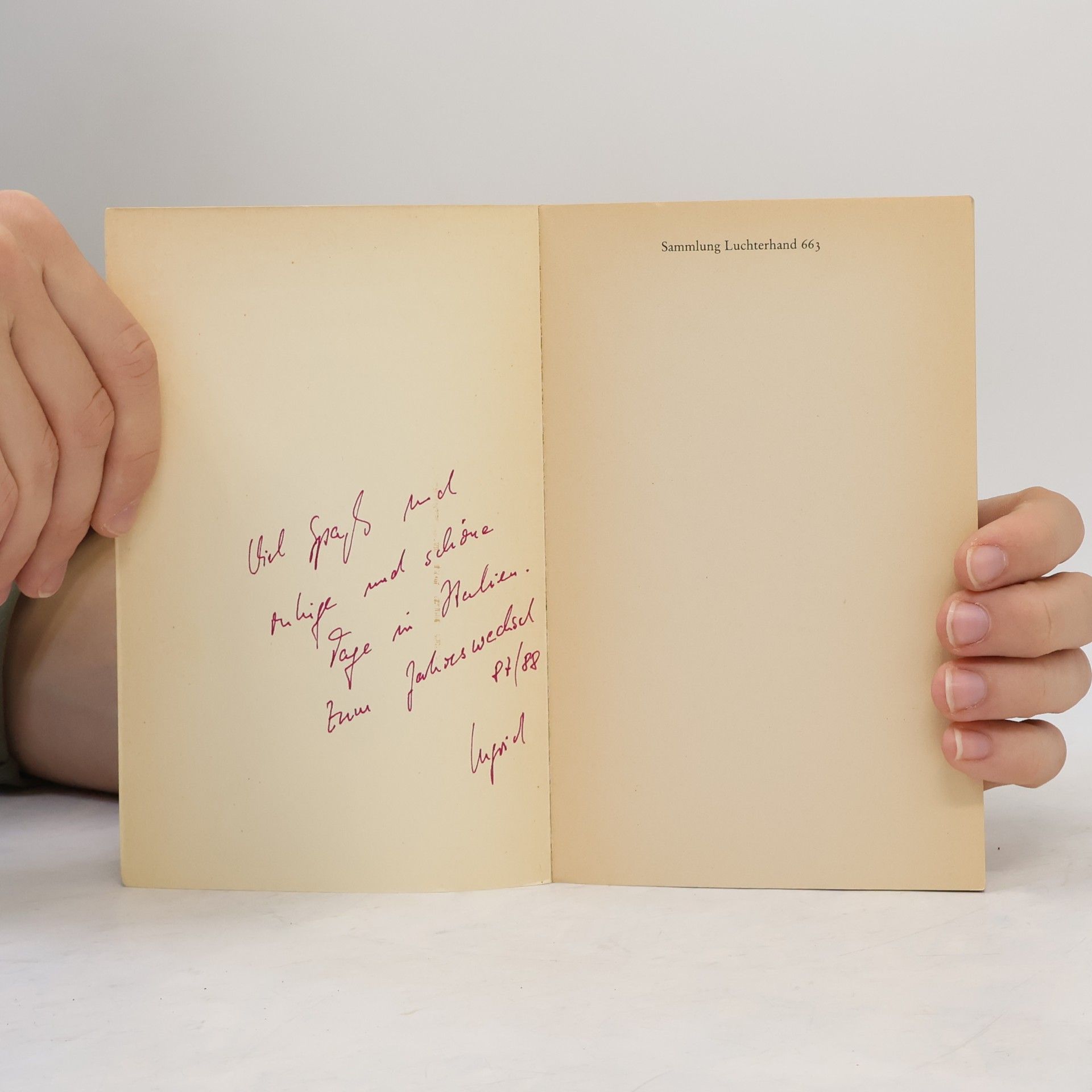 Peter Härtling Sammlung Luchterhand - 663: Hubert oder Die Rückkehr nach Casablanca. Roman.