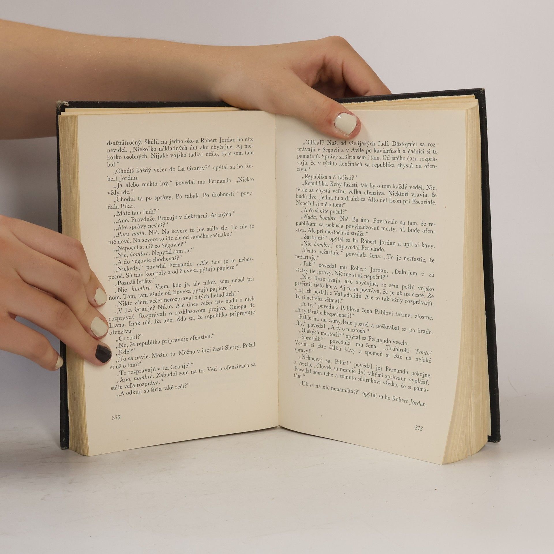 Ernest Hemingway Zbohom zbraniam. Komu zvonia do hrobu. Starec a more