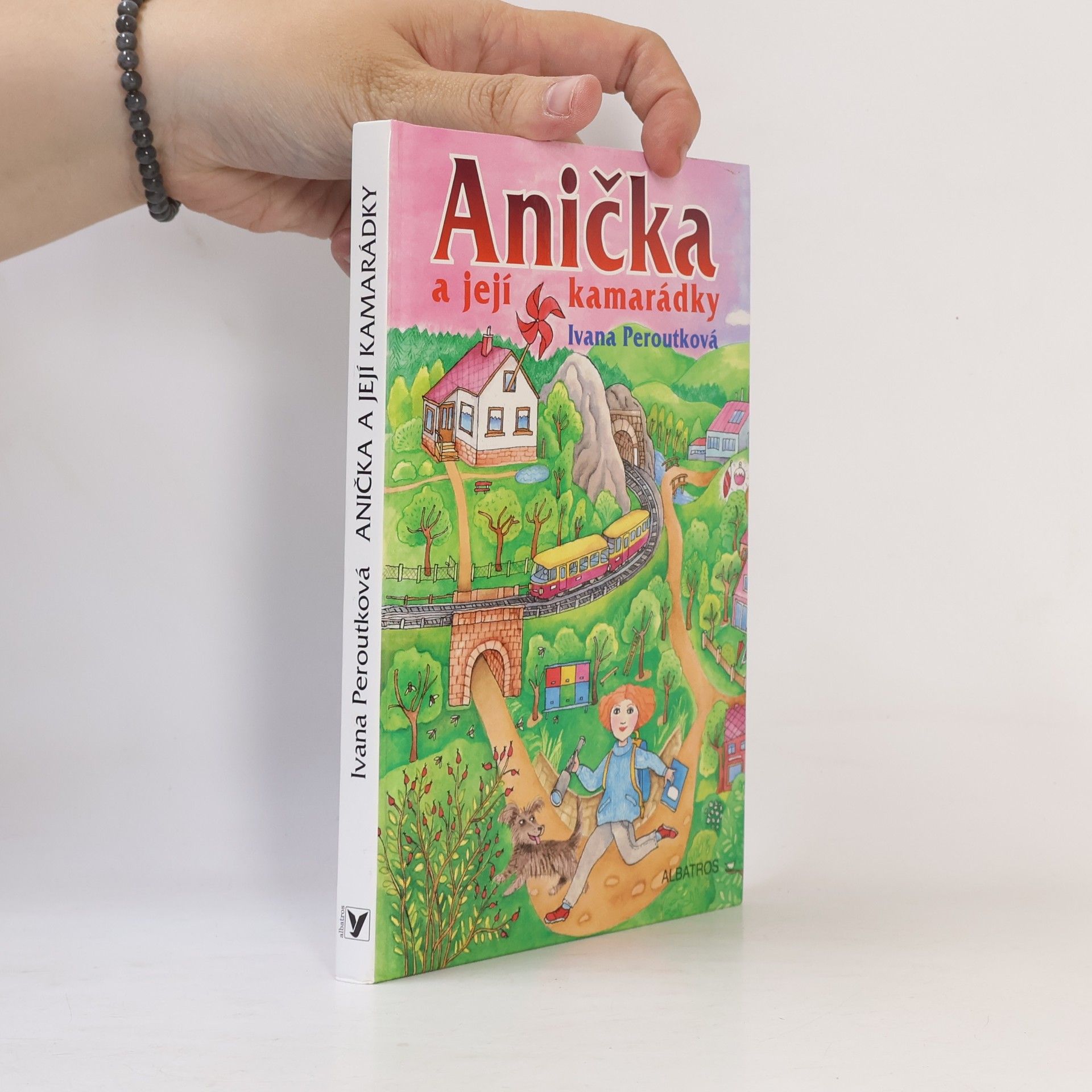 Peroutková Ivana Anička a její kamarádky