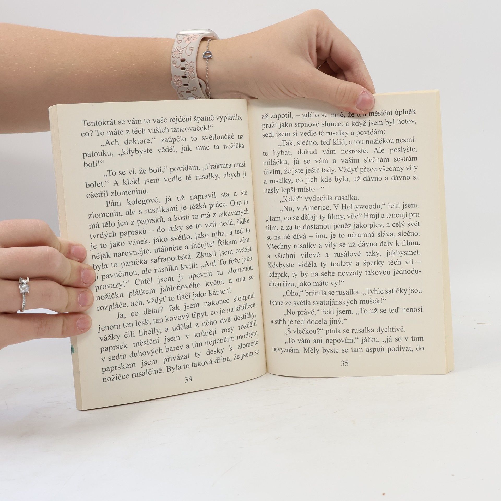 Karel Čapek Velká pohádka doktorská. Pohádky pošťácká a psí