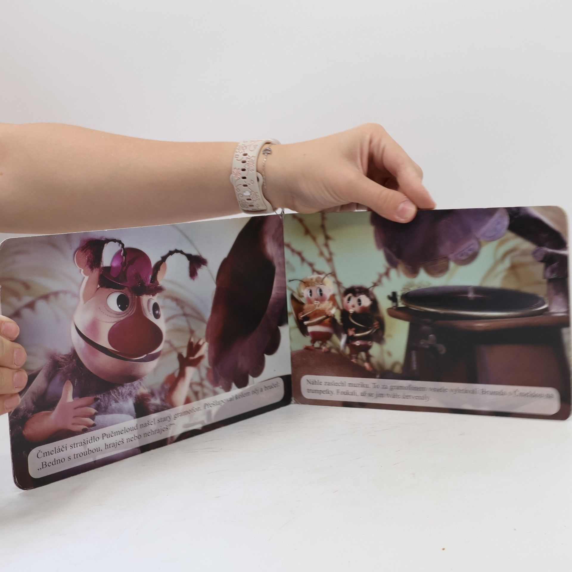 Jiří Kahoun Včelí medvídci a gramofon