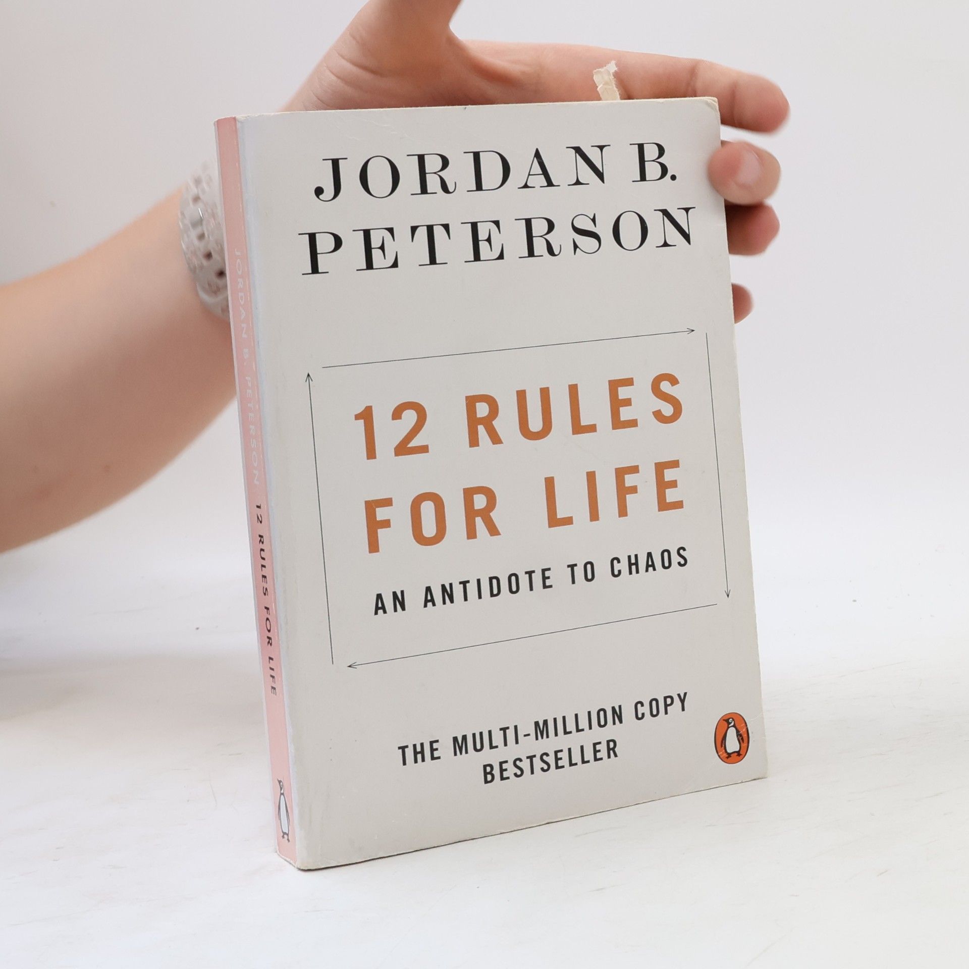 Jordan Peterson 12 rules for life: An antidote to chaos