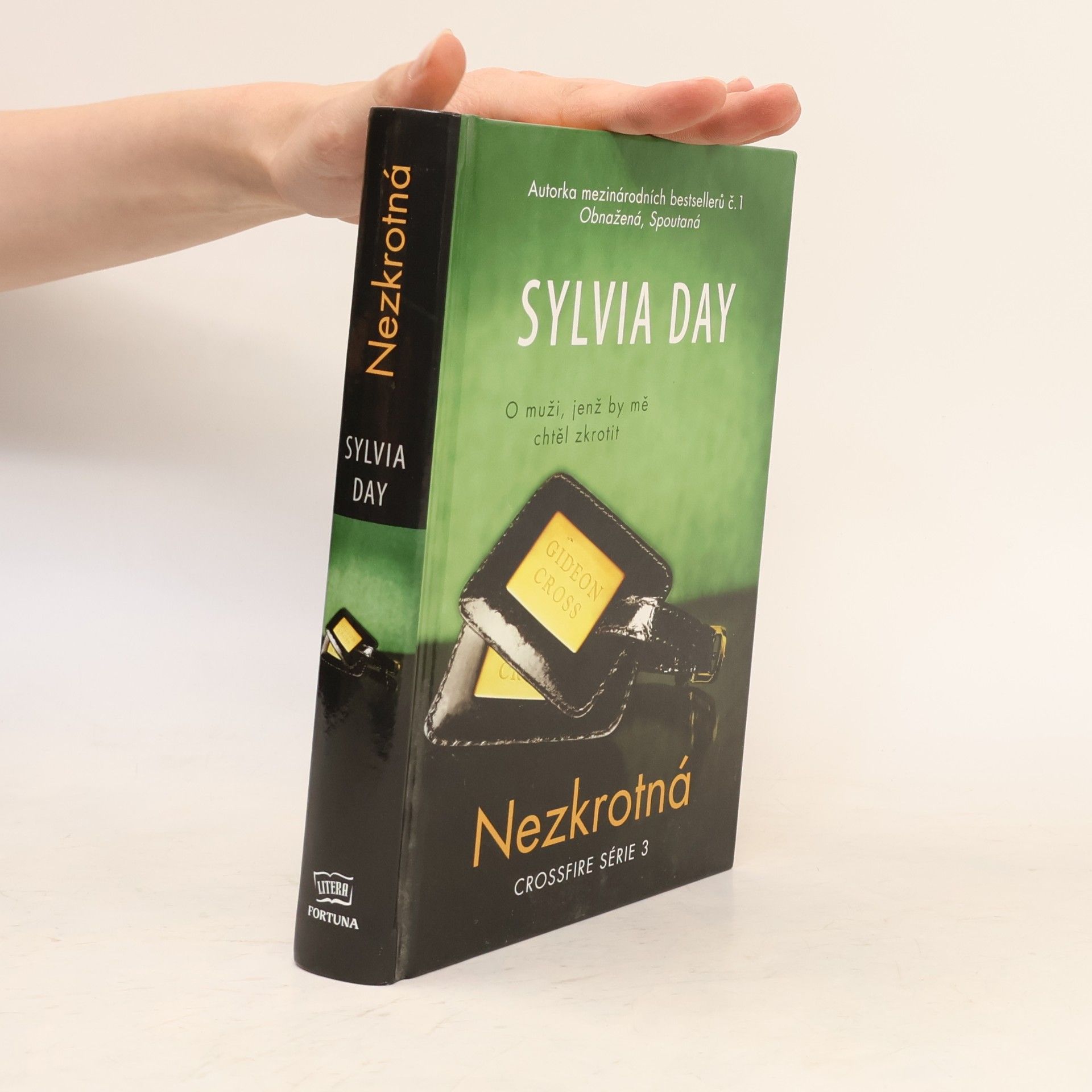 Sylvia Day Nezkrotná