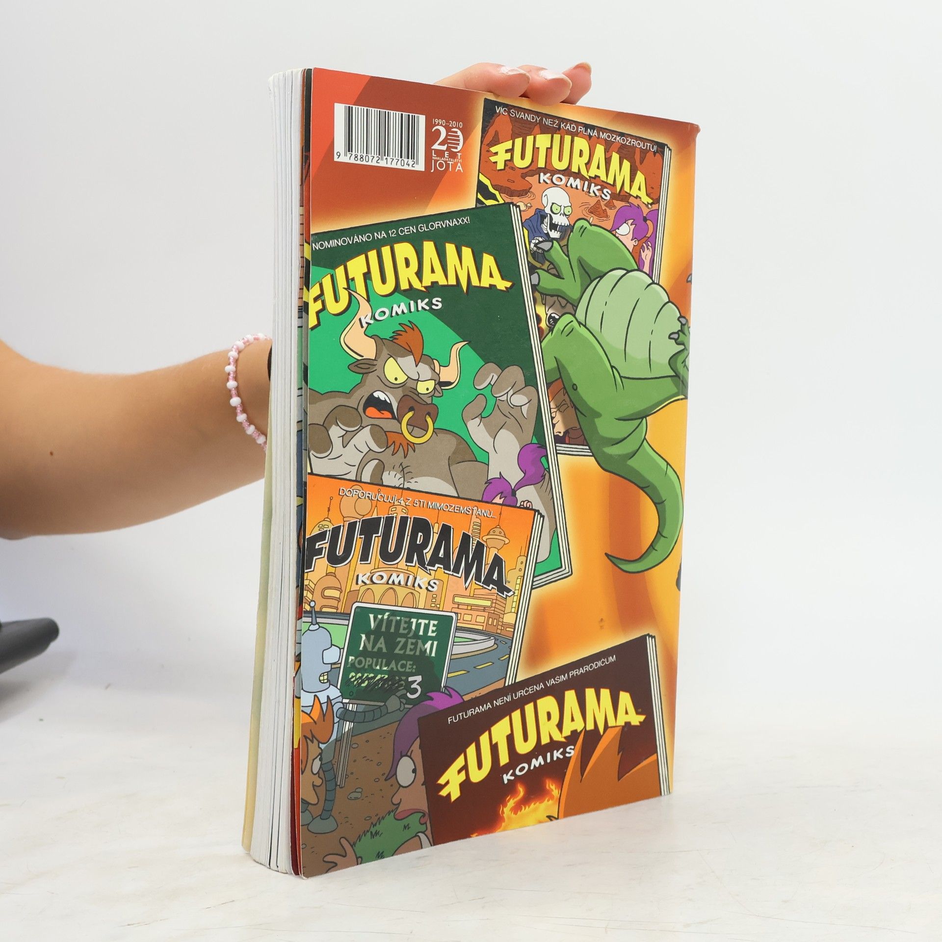 Matt Groening Futurama. (P)ohyby v čase