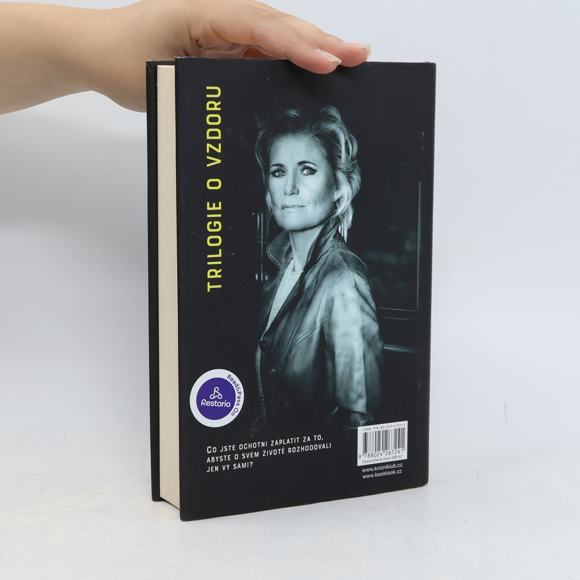 Louise Boije af Gennäs Přízraky