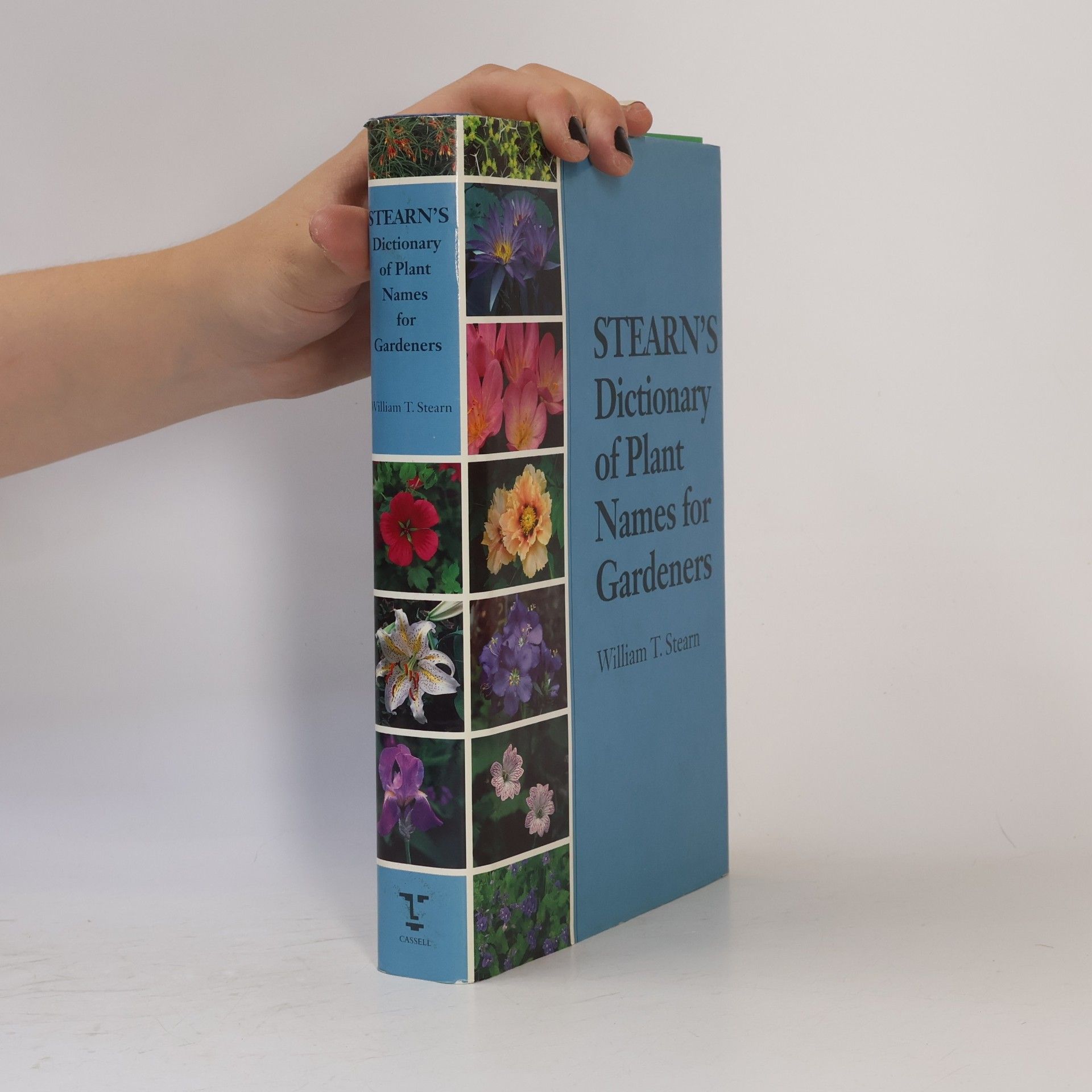 William T. Stearn Stearn's Dictionary of Plant Names for Gardeners
