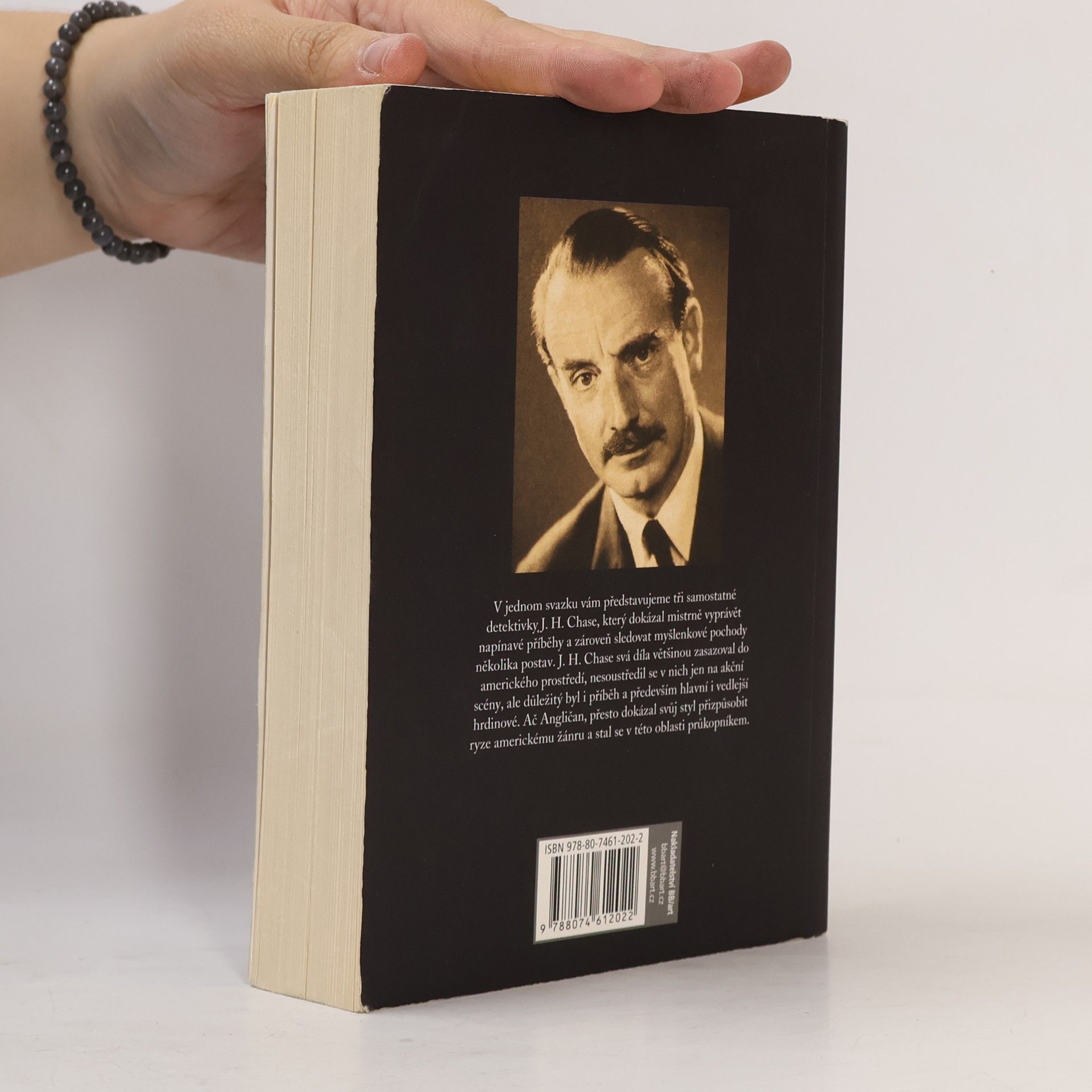 James Hadley Chase James Hadley Chase omnibus: Lehce nabyl, lehce pozbyl. Láska může být osudná. Kdo se směje naposled