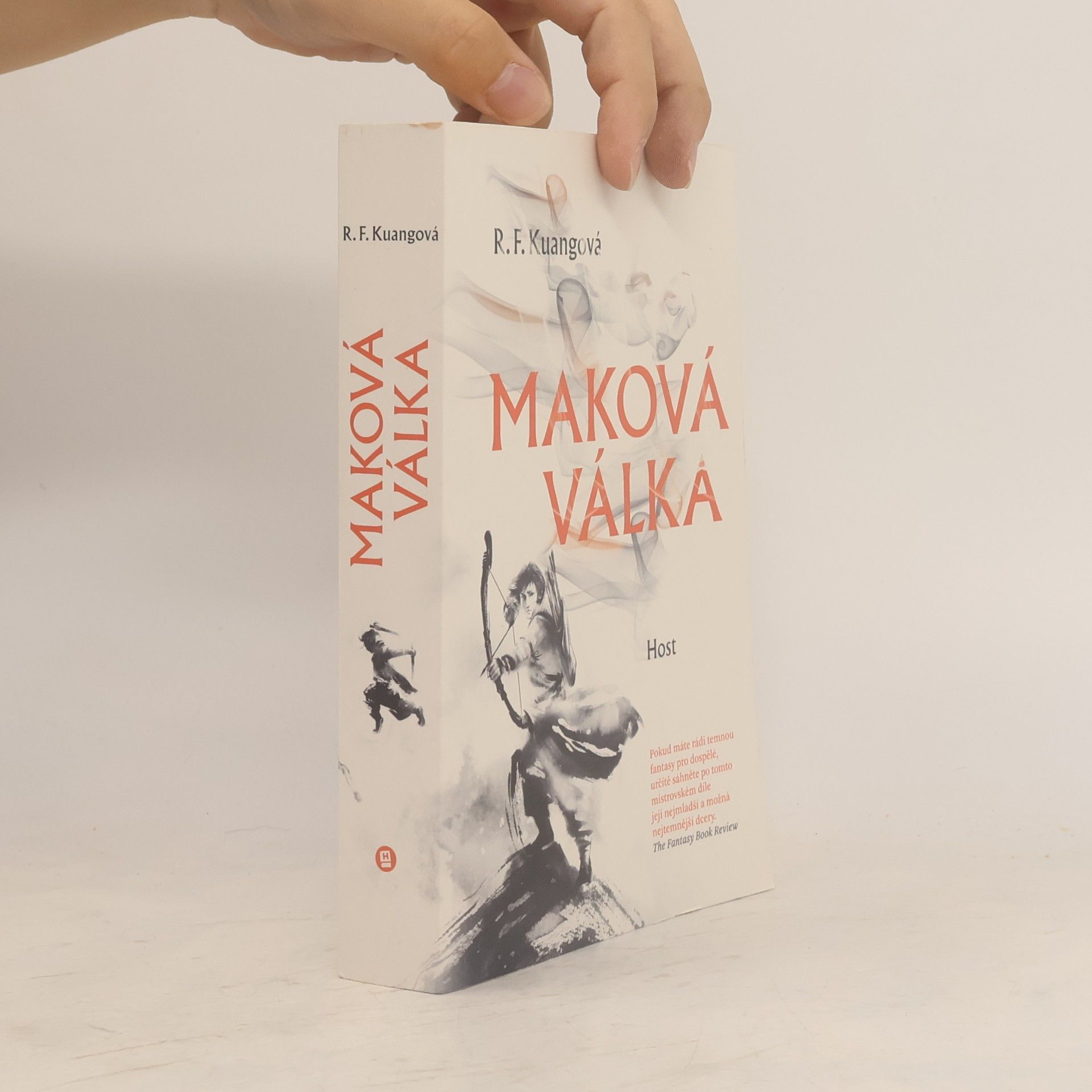 Rebecca Kuang Maková válka