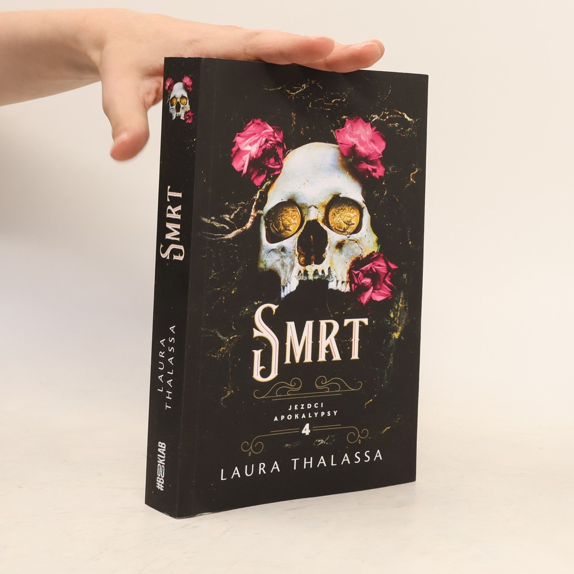 Laura Thalassa Smrt