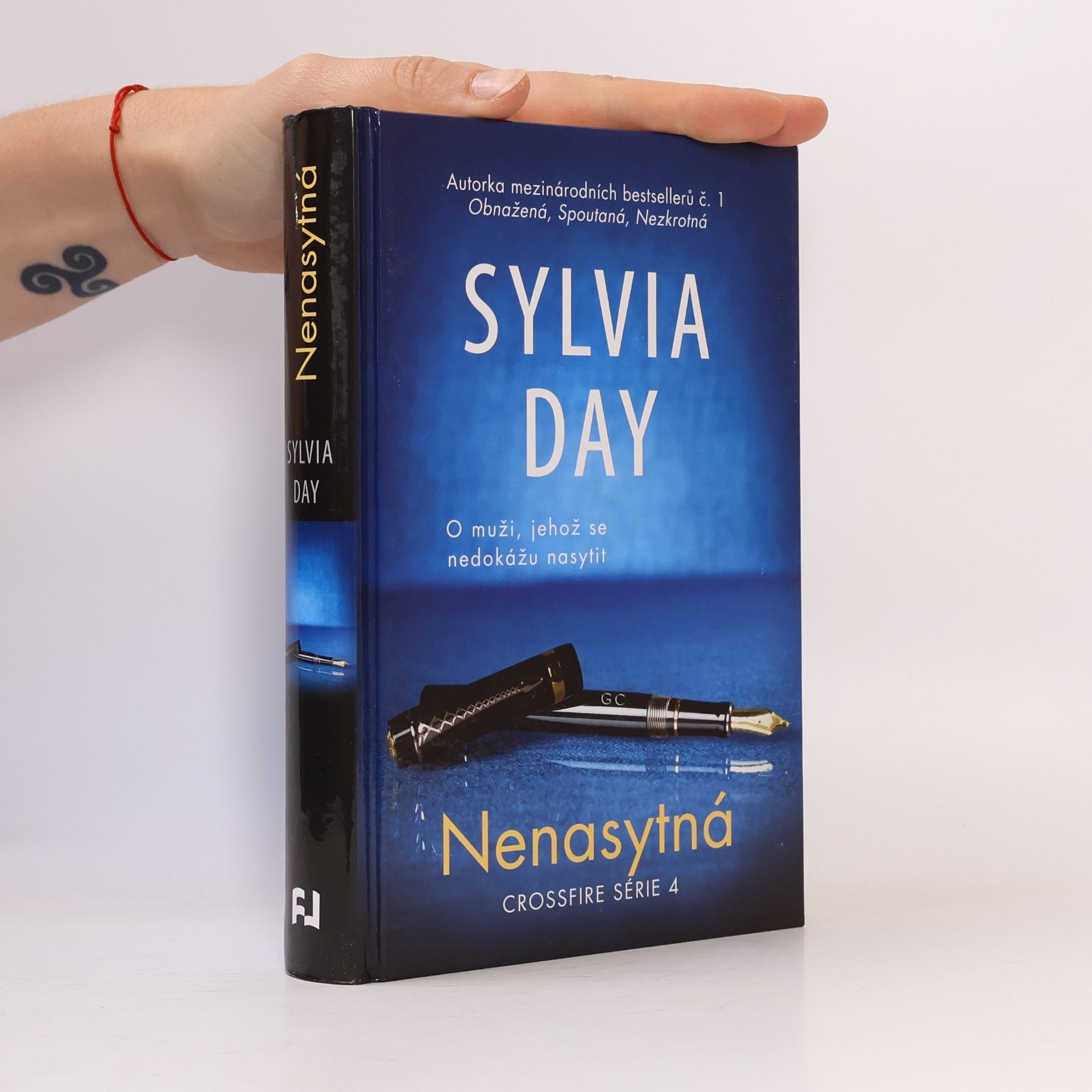 Sylvia Day Nenasytná