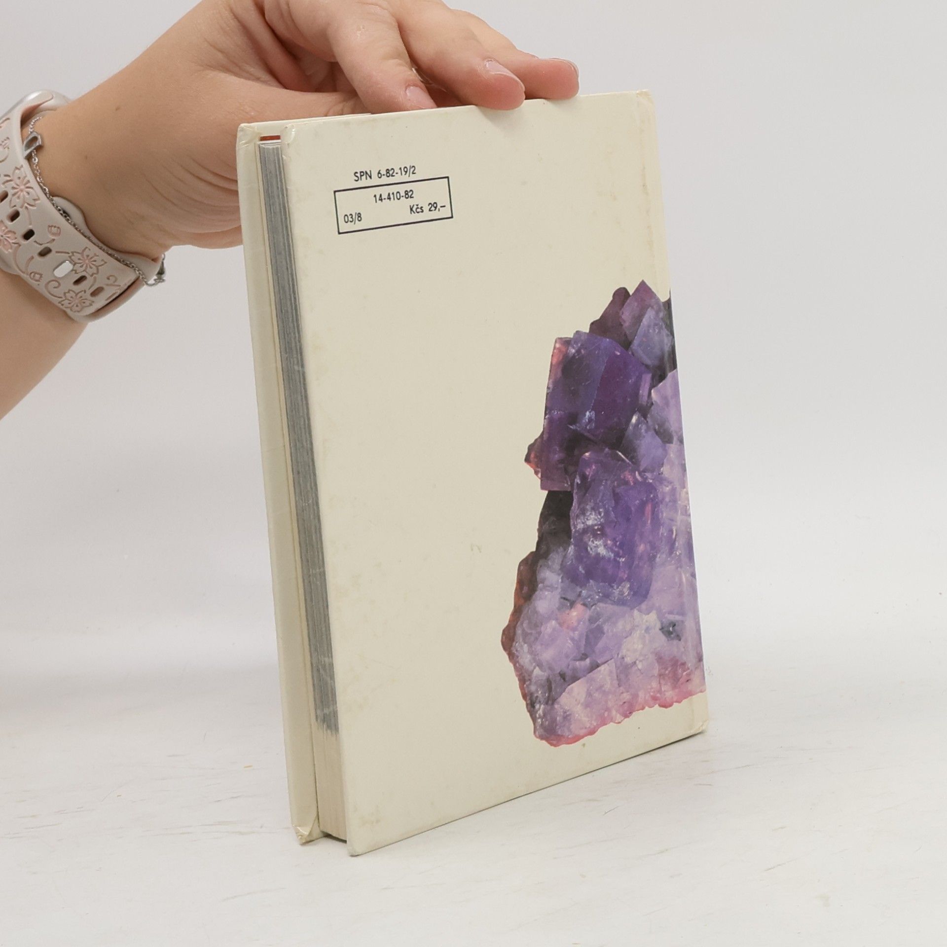 Karel Tuček Kapesní atlas nerostů a hornin