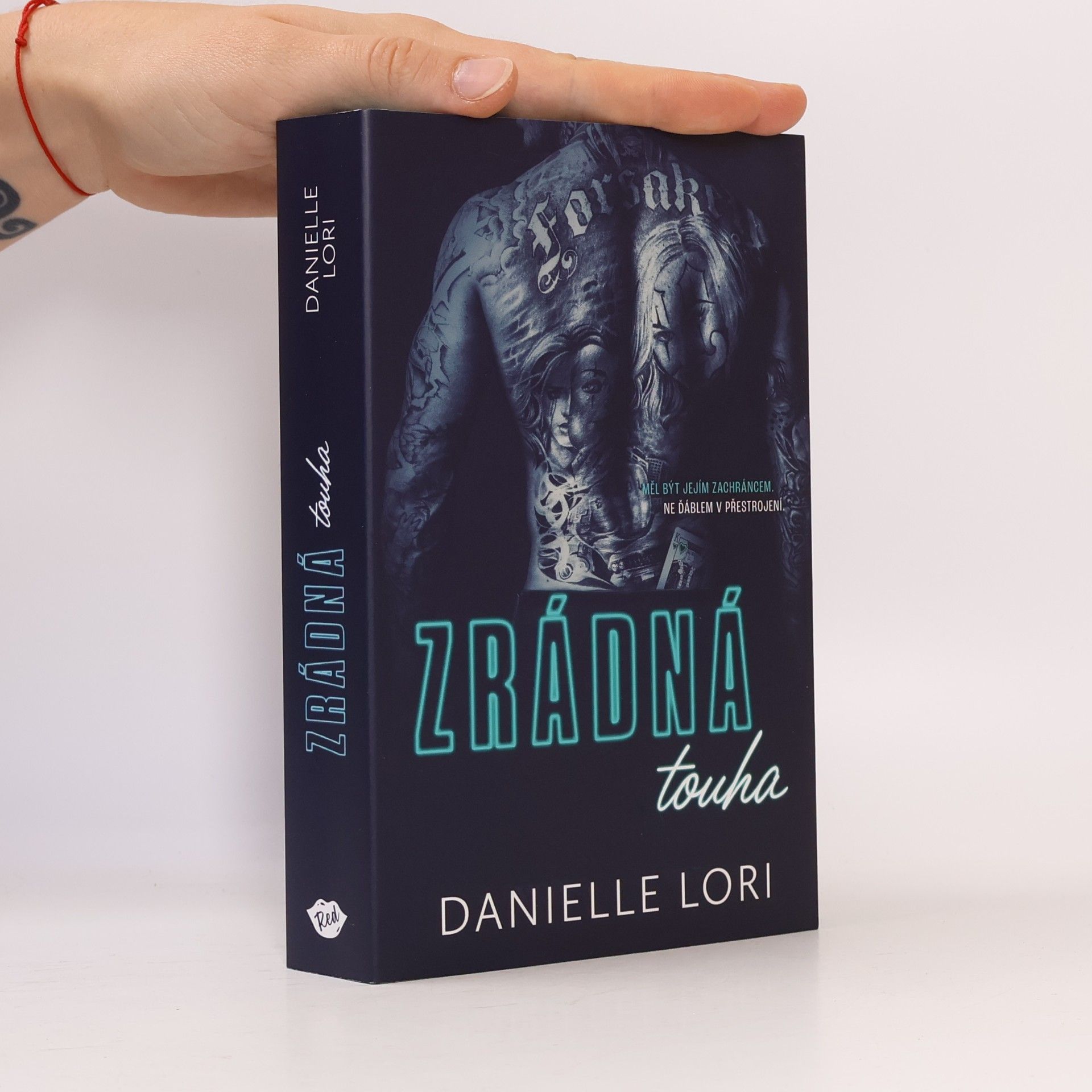 Danielle Lori Zrádná touha