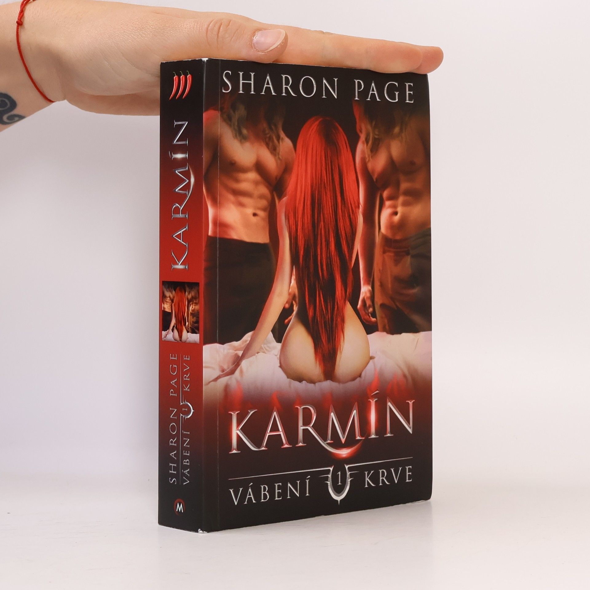 Sharon Page Karmín. Vábení krve 1.