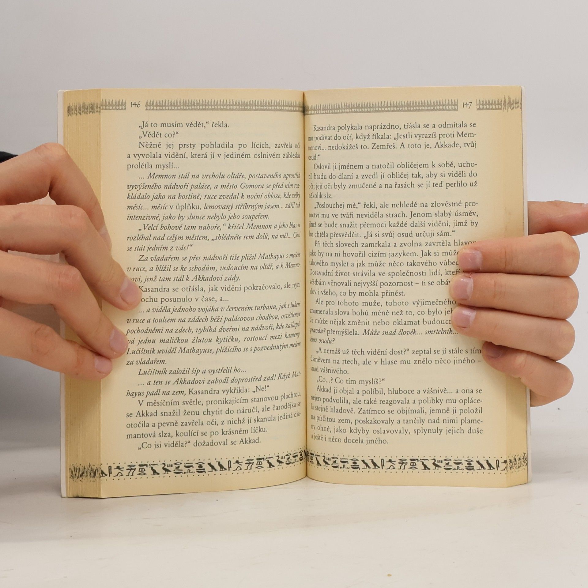 Max Allan Collins Král Škorpion