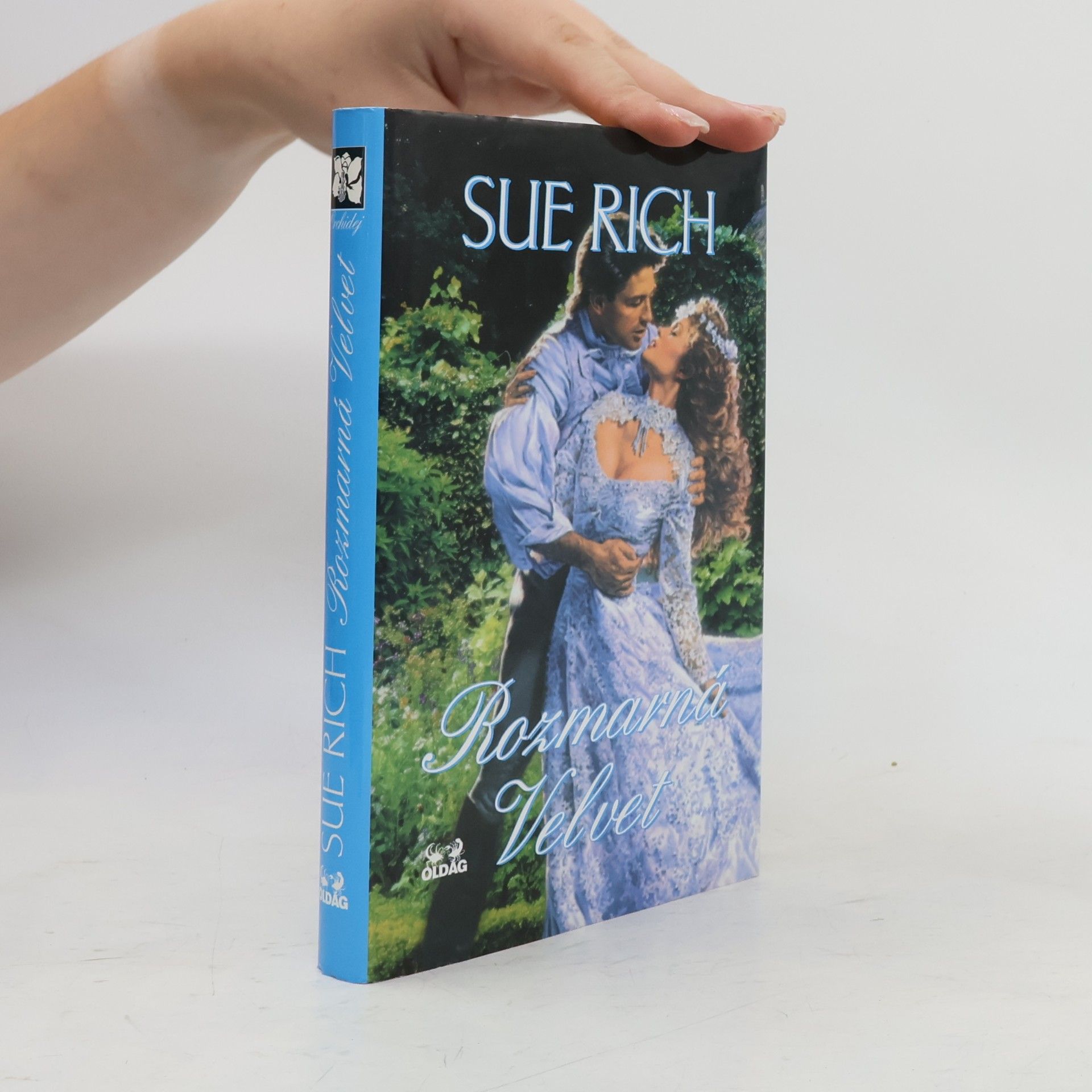 Sue Rich Rozmarná Velvet