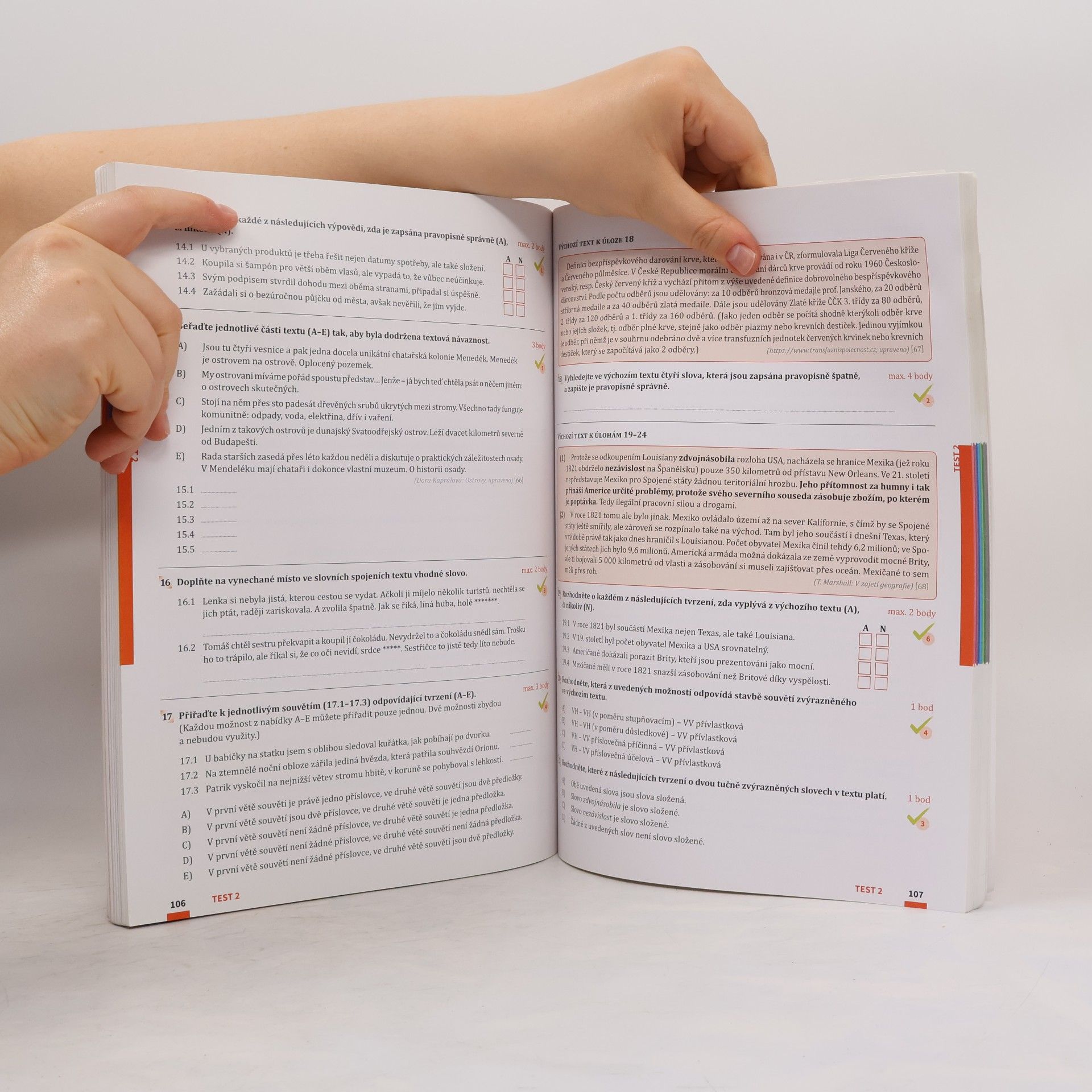 Kolektiv autorů Přijímačky 9 Český jazyk a literatura + E-learning 2025