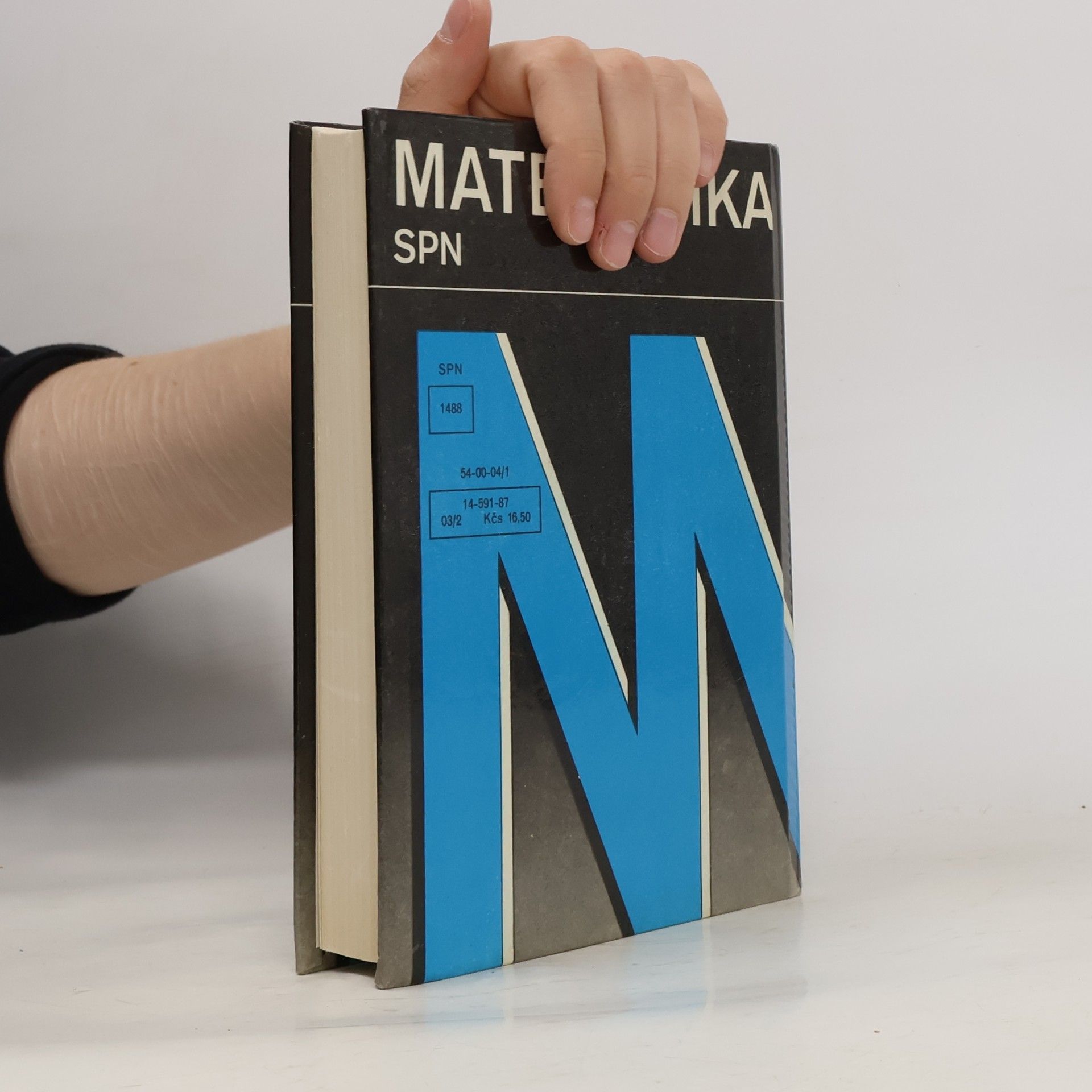 Various authors Matematika pro IV. ročník gymnázií