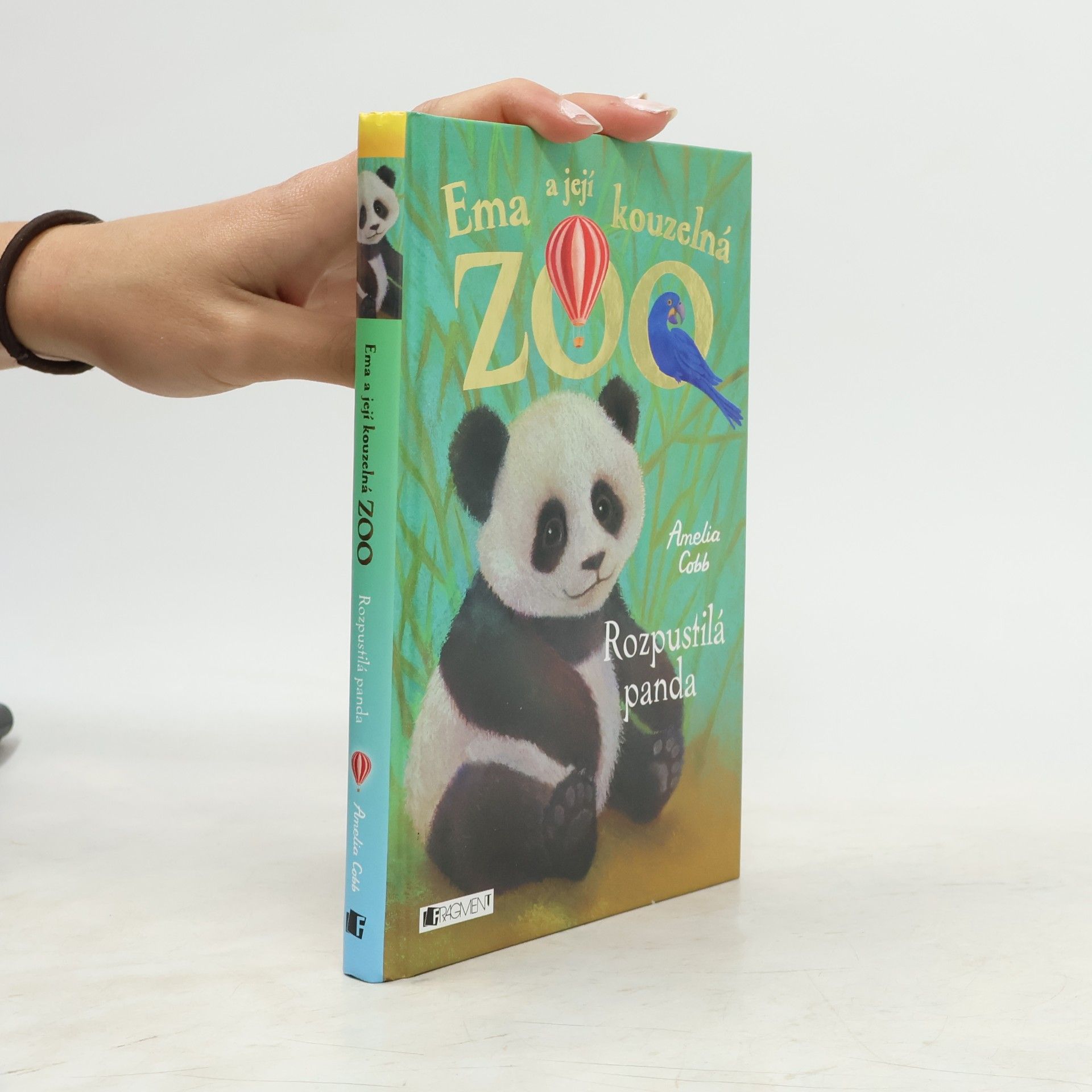 Amelia Cobb Ema a její kouzelná zoo. Rozpustilá panda