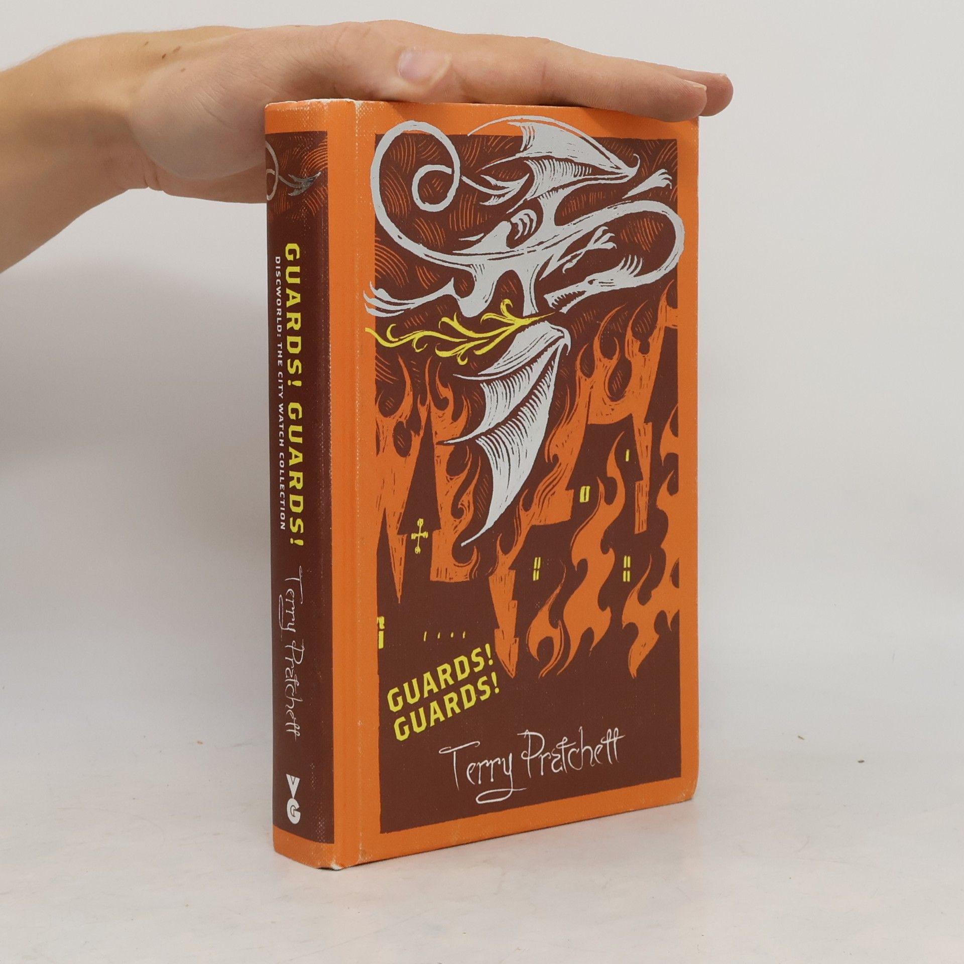 Terry Pratchett Guards! Guards!