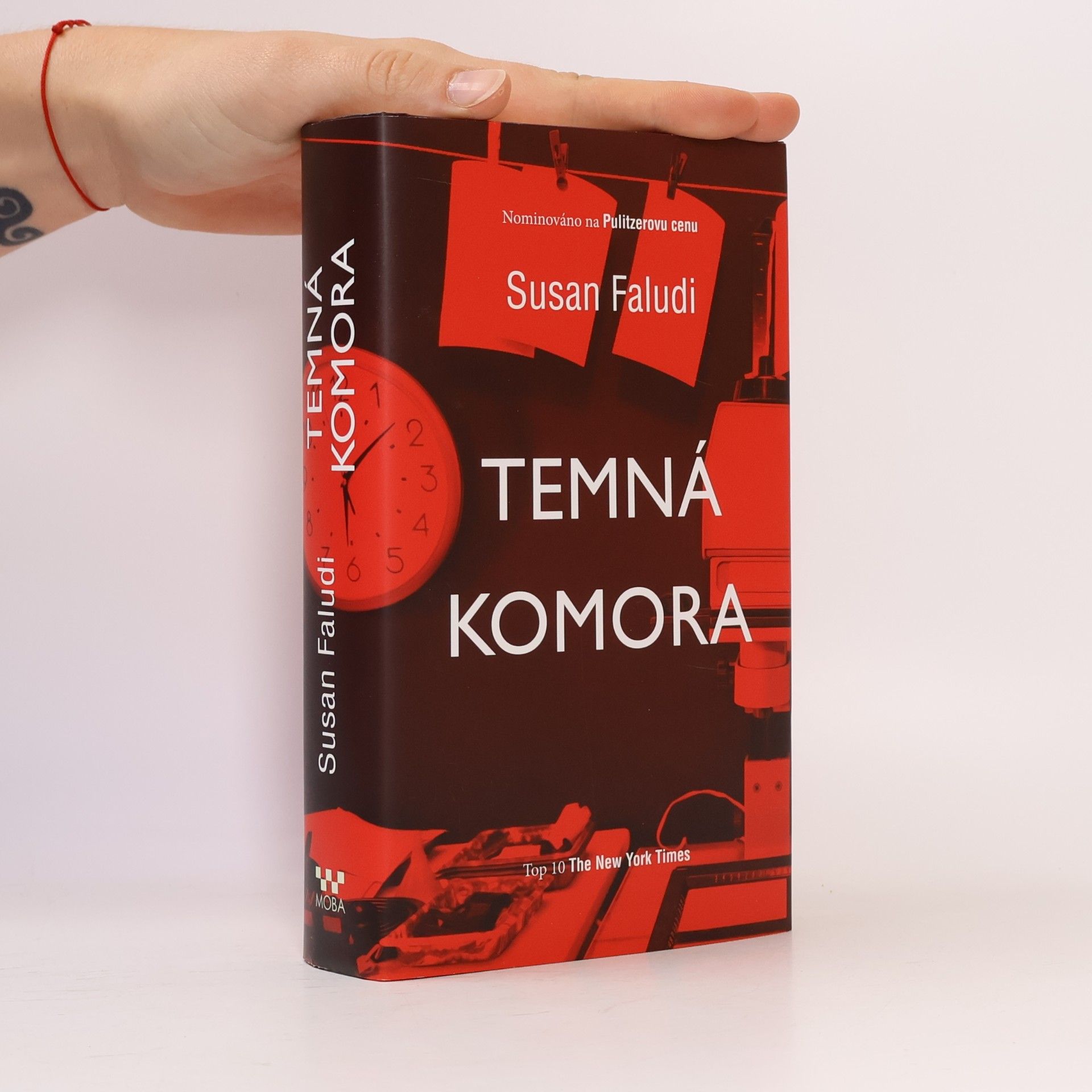 Susan Faludi Temná komora