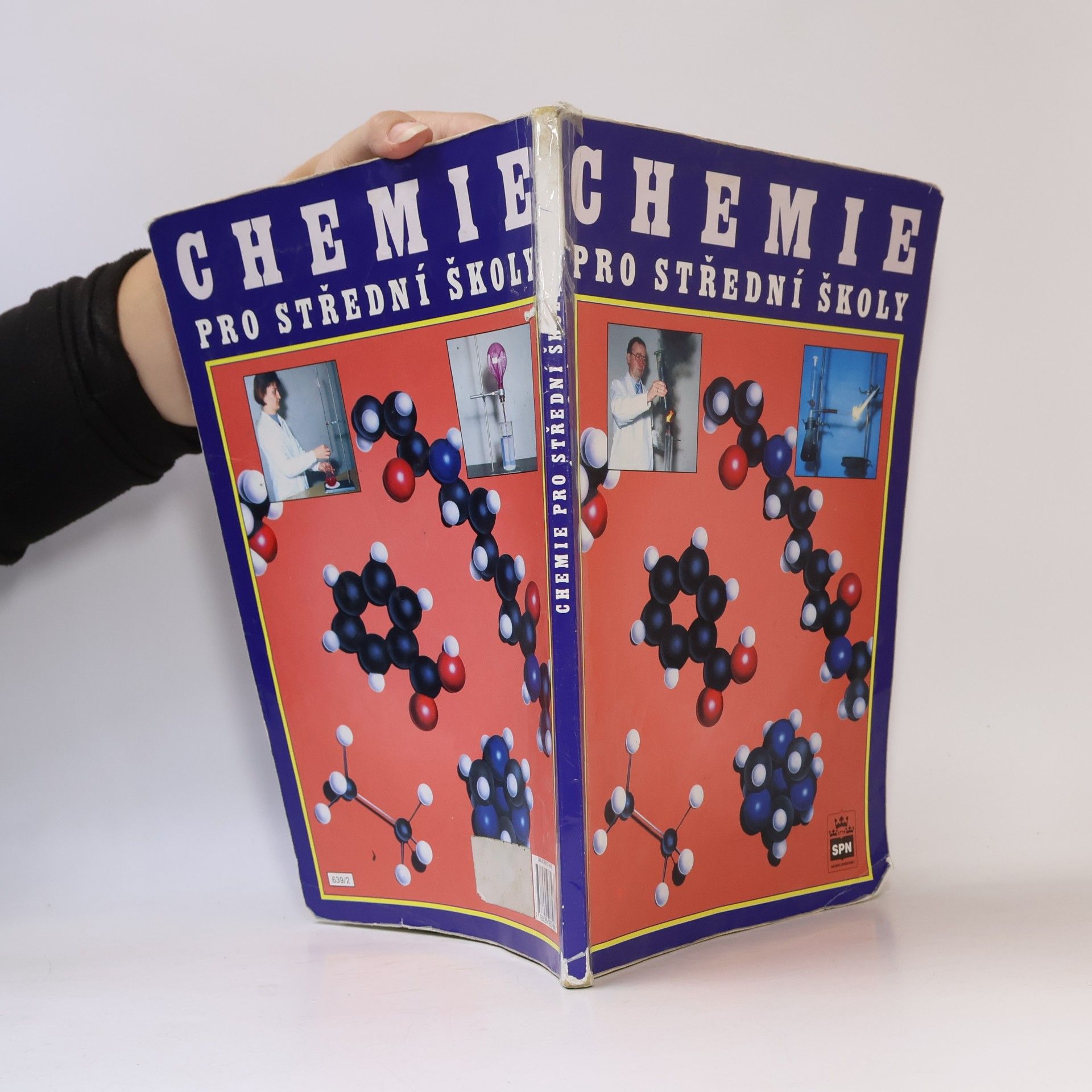 AA.VV. Chemie pro střední školy