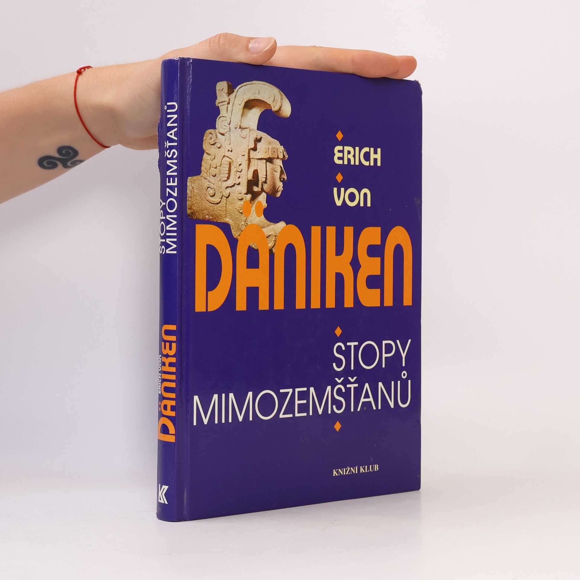 Erich von Däniken Stopy mimozemšťanů
