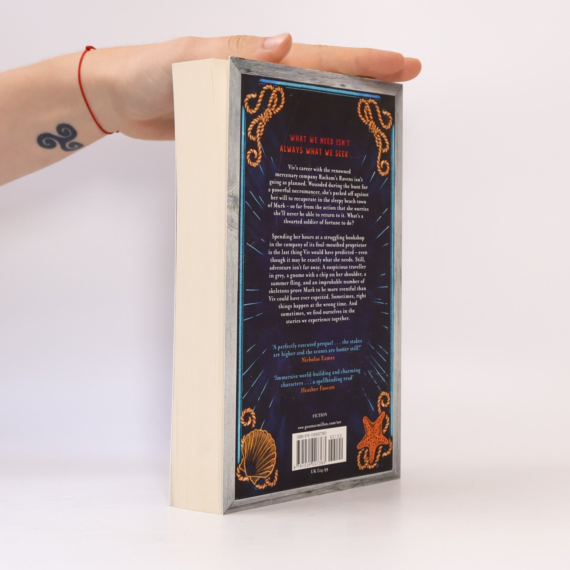 Travis Baldree Bookshops & Bonedust