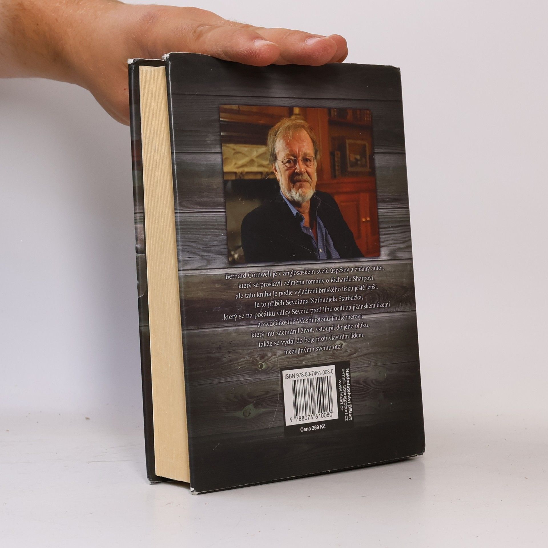 Bernard Cornwell Rebel. Kronika Nathaniela Starbucka. 1. díl