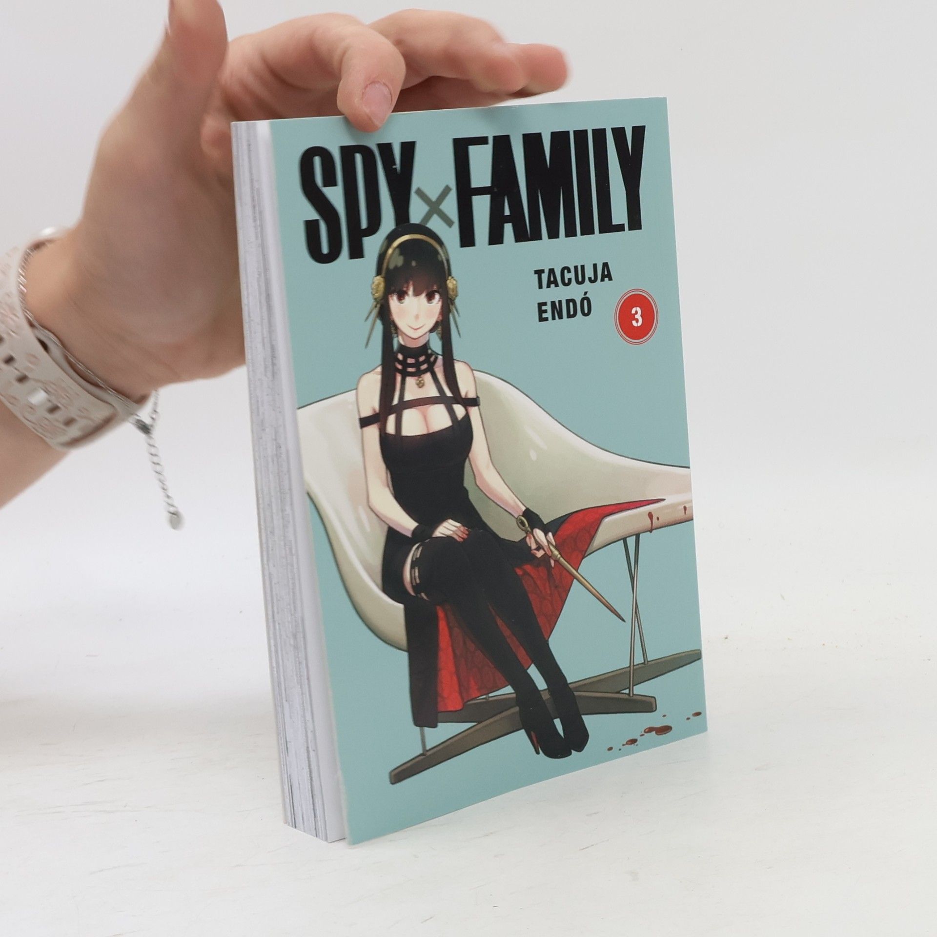 Tacuja Endó Spy x Family 3