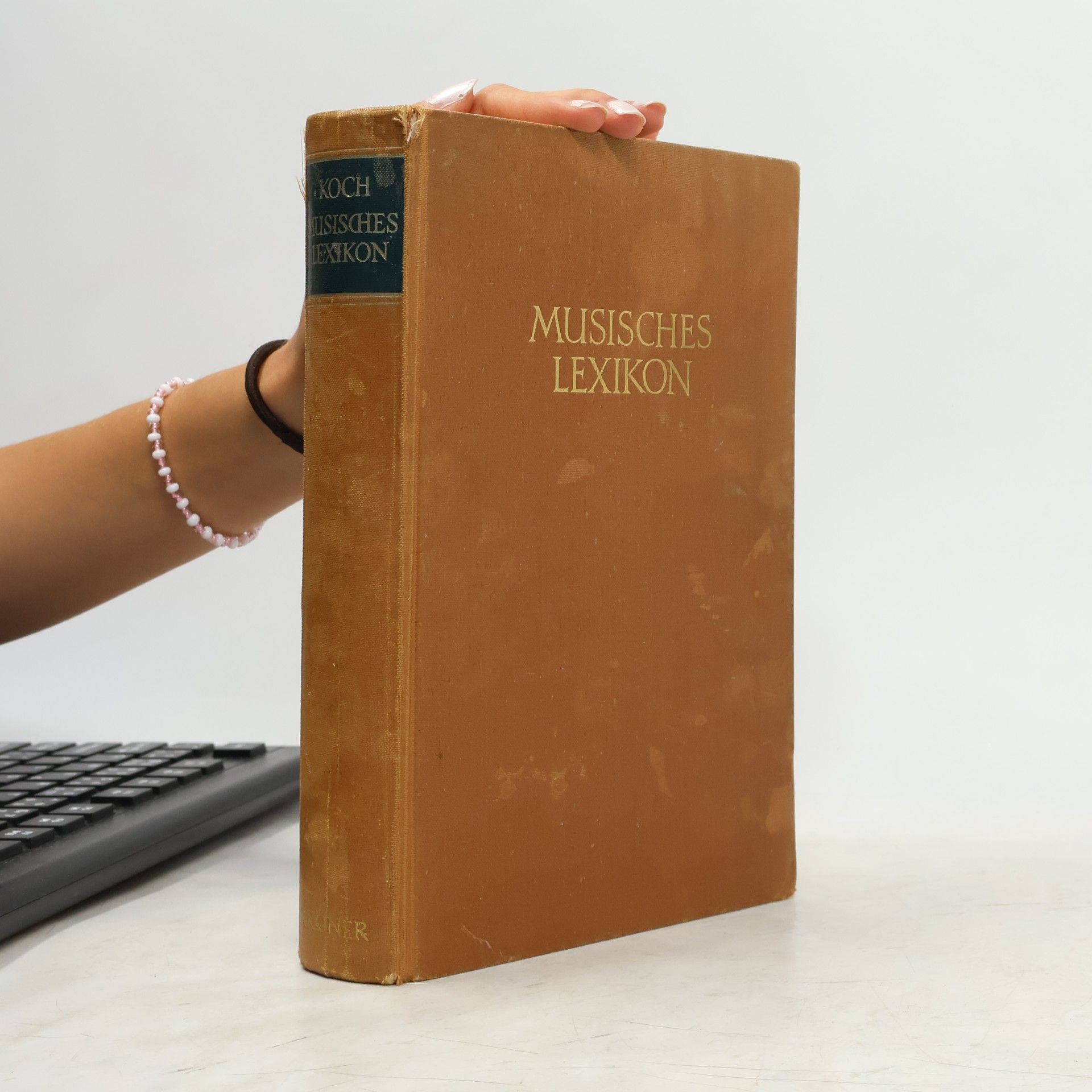Alfred Kröner Musisches Lexikon