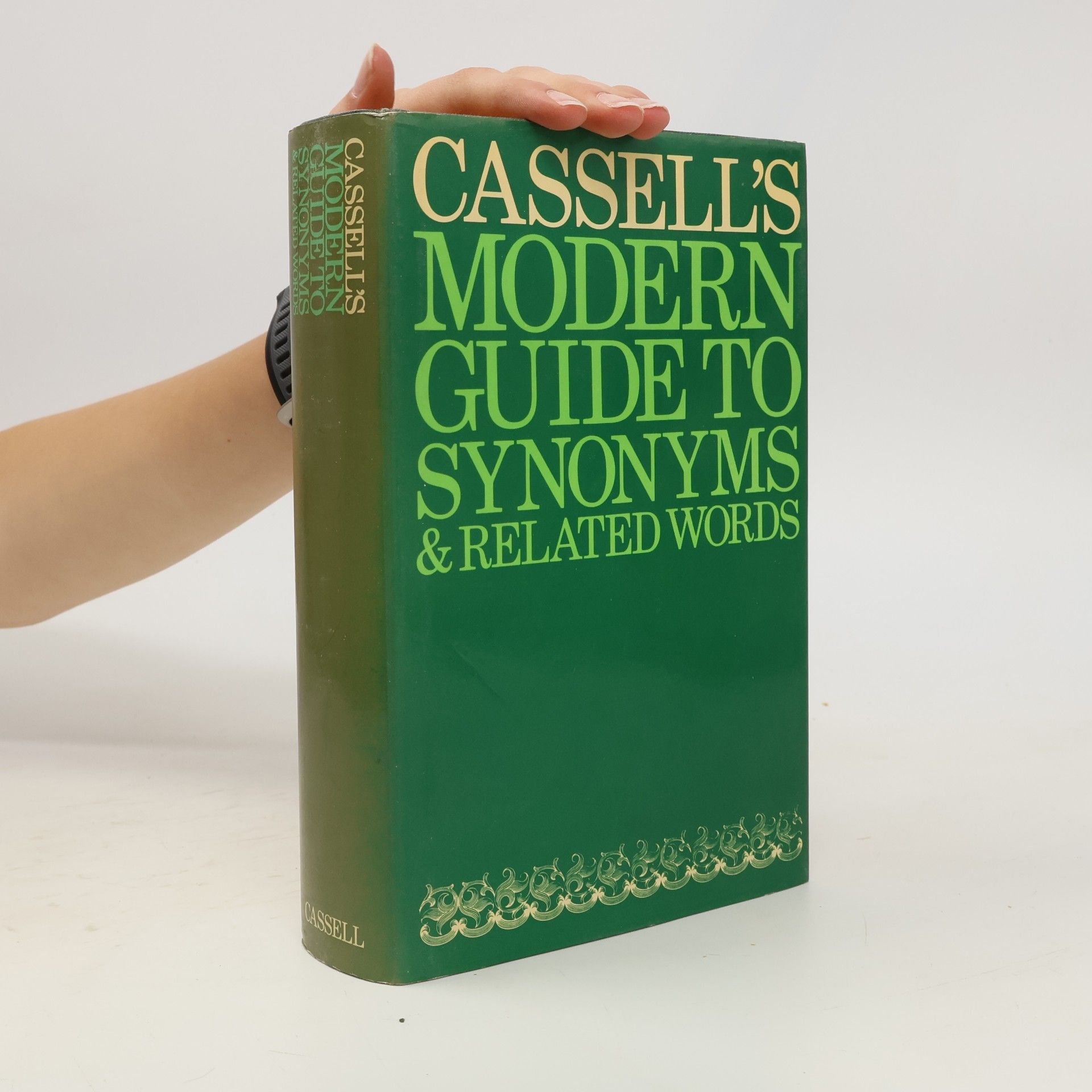 P J Fletcher Cassel's Modern Guide to Synonyms & Related Words